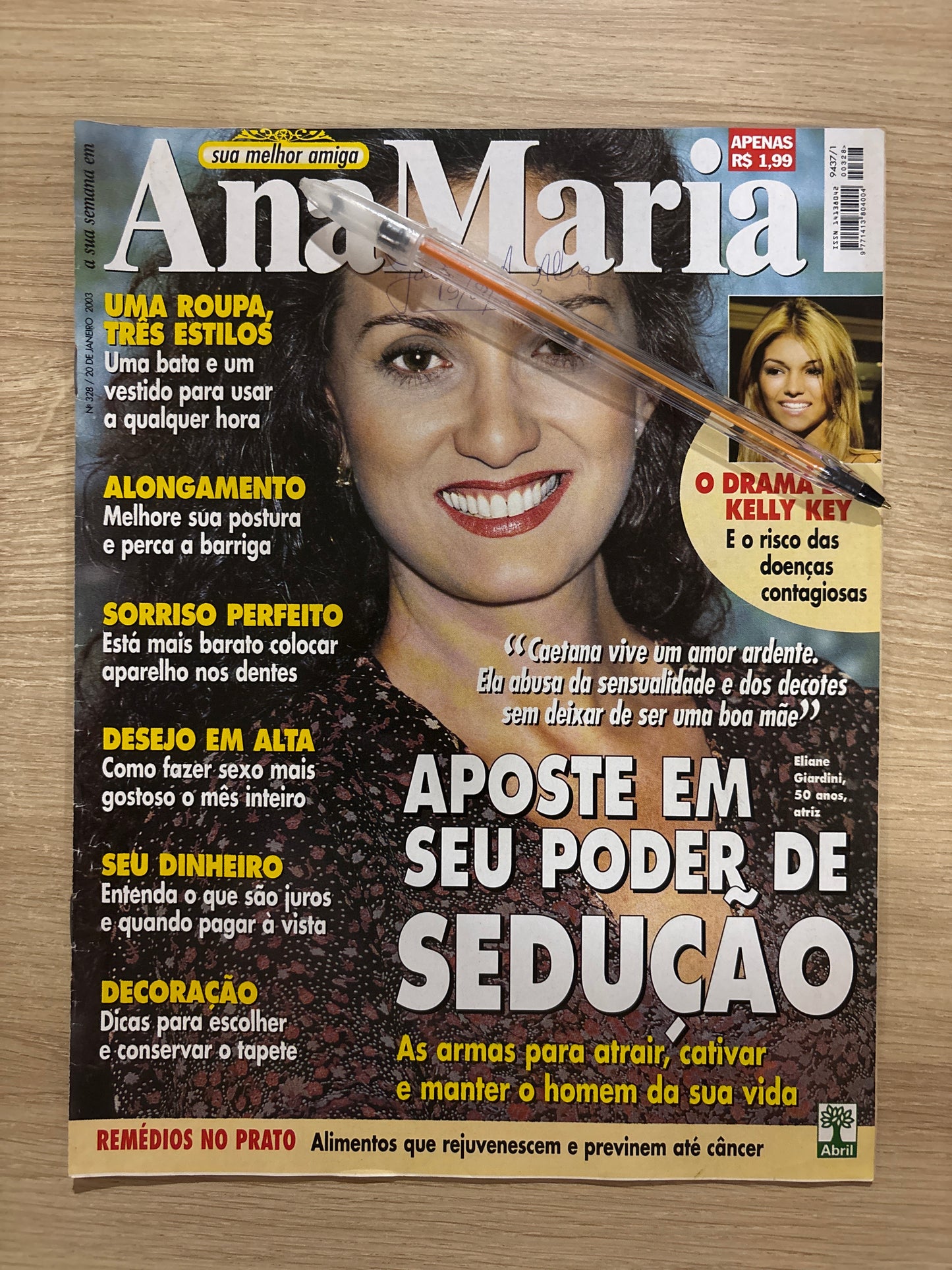 Revista Ana Maria 328 (2003)