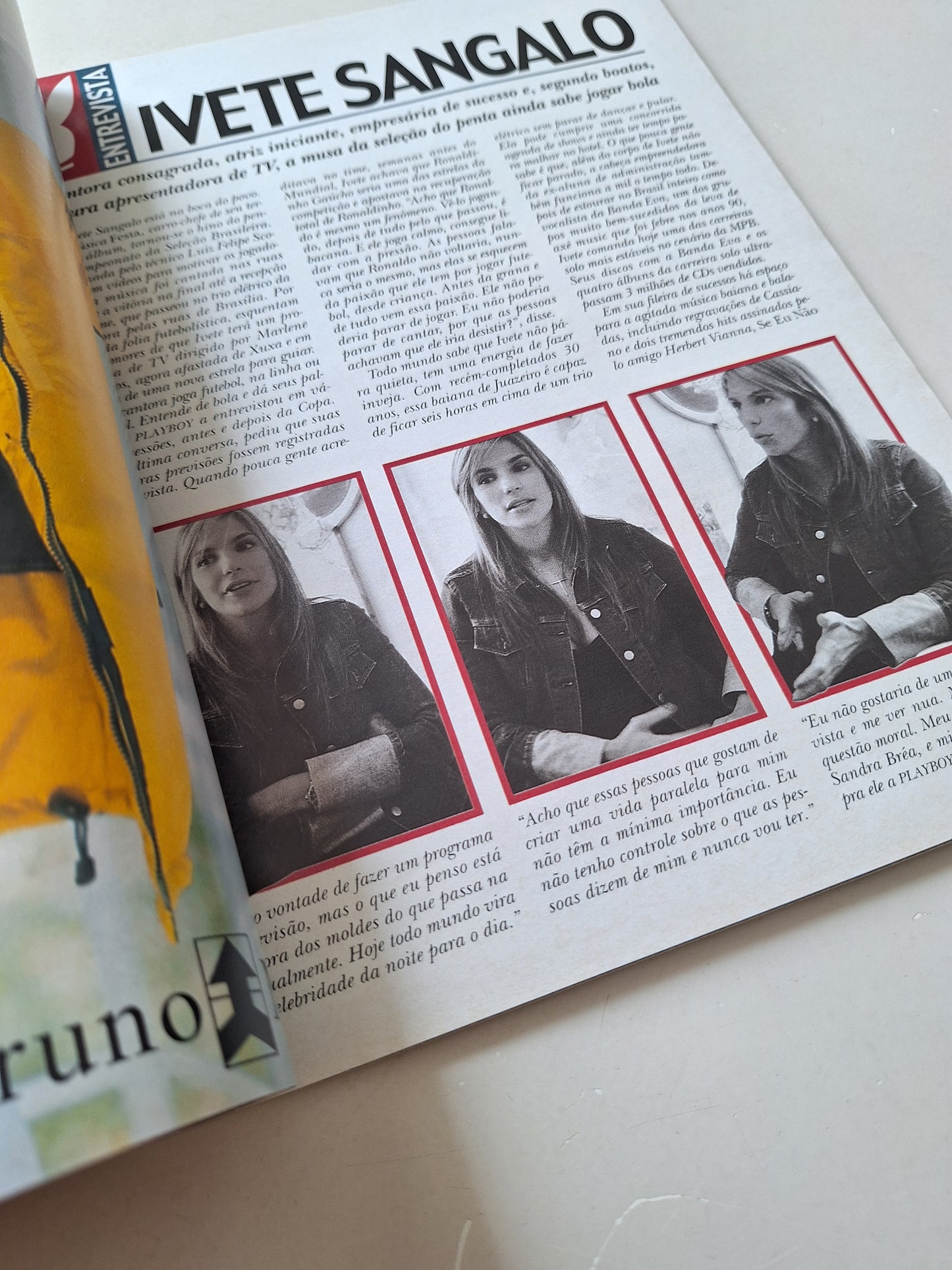 Revista Playboy 325 (2002)