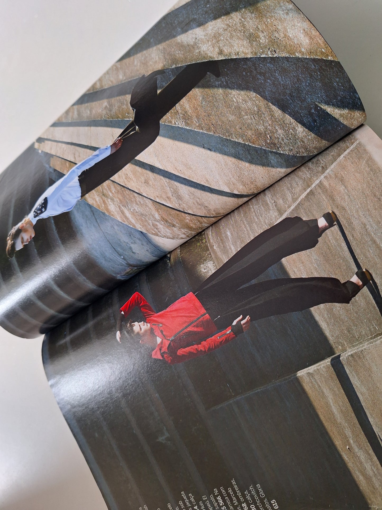 Revista Criativa 242 (2009)