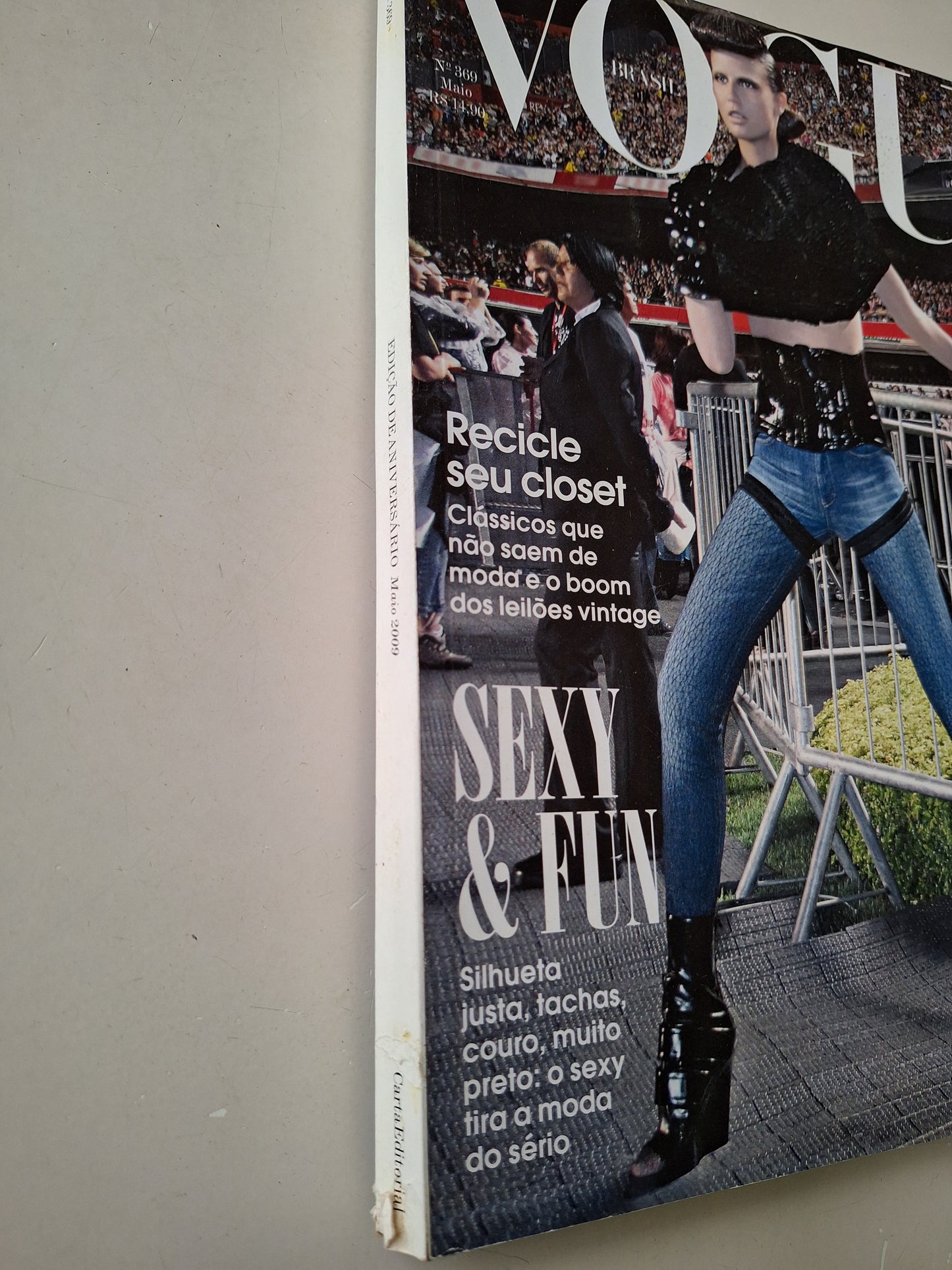 Vogue N° 369