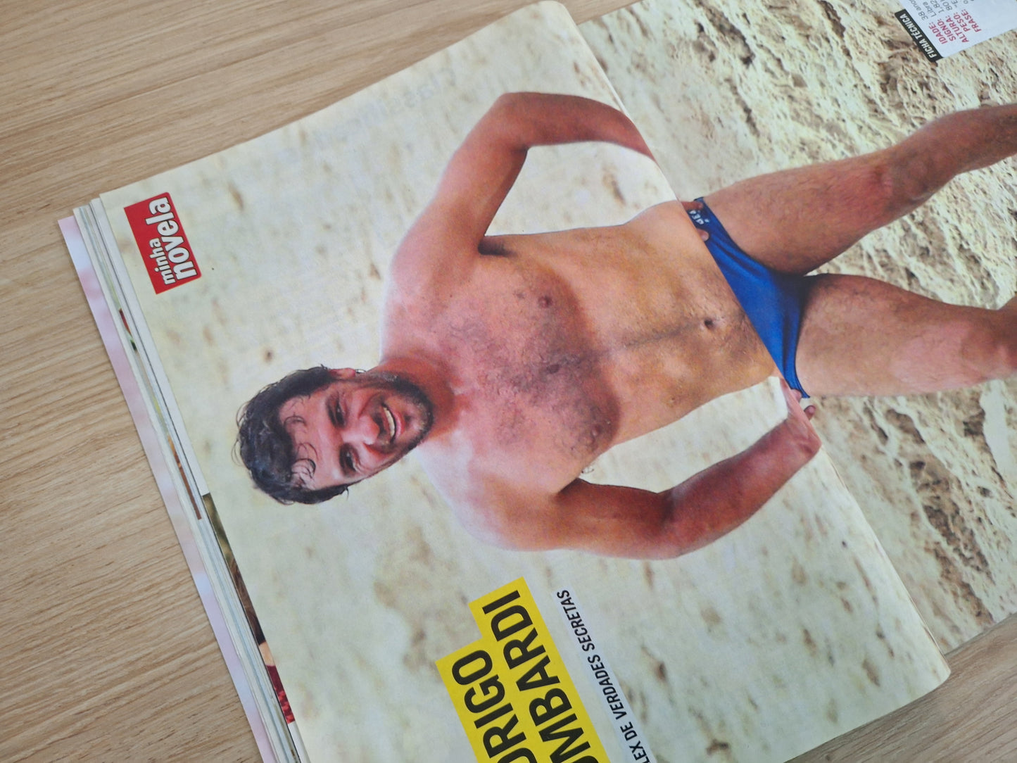 Revista Minha Novela N° 832 (2015)