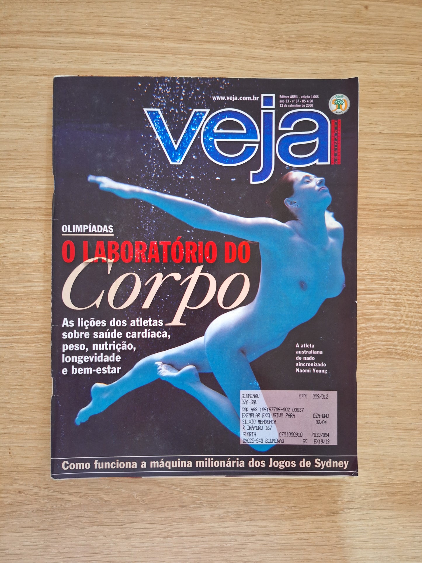 Revista Veja N° 1666 (2000)