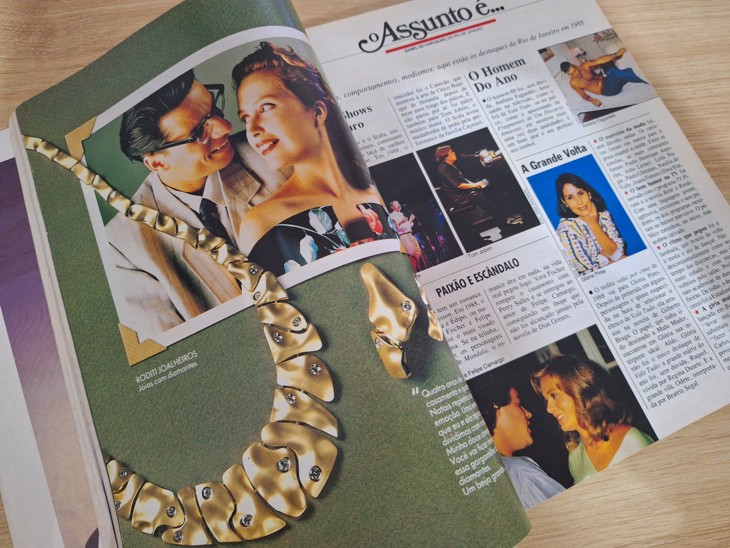 Revista Claudia N° 327 (1988)