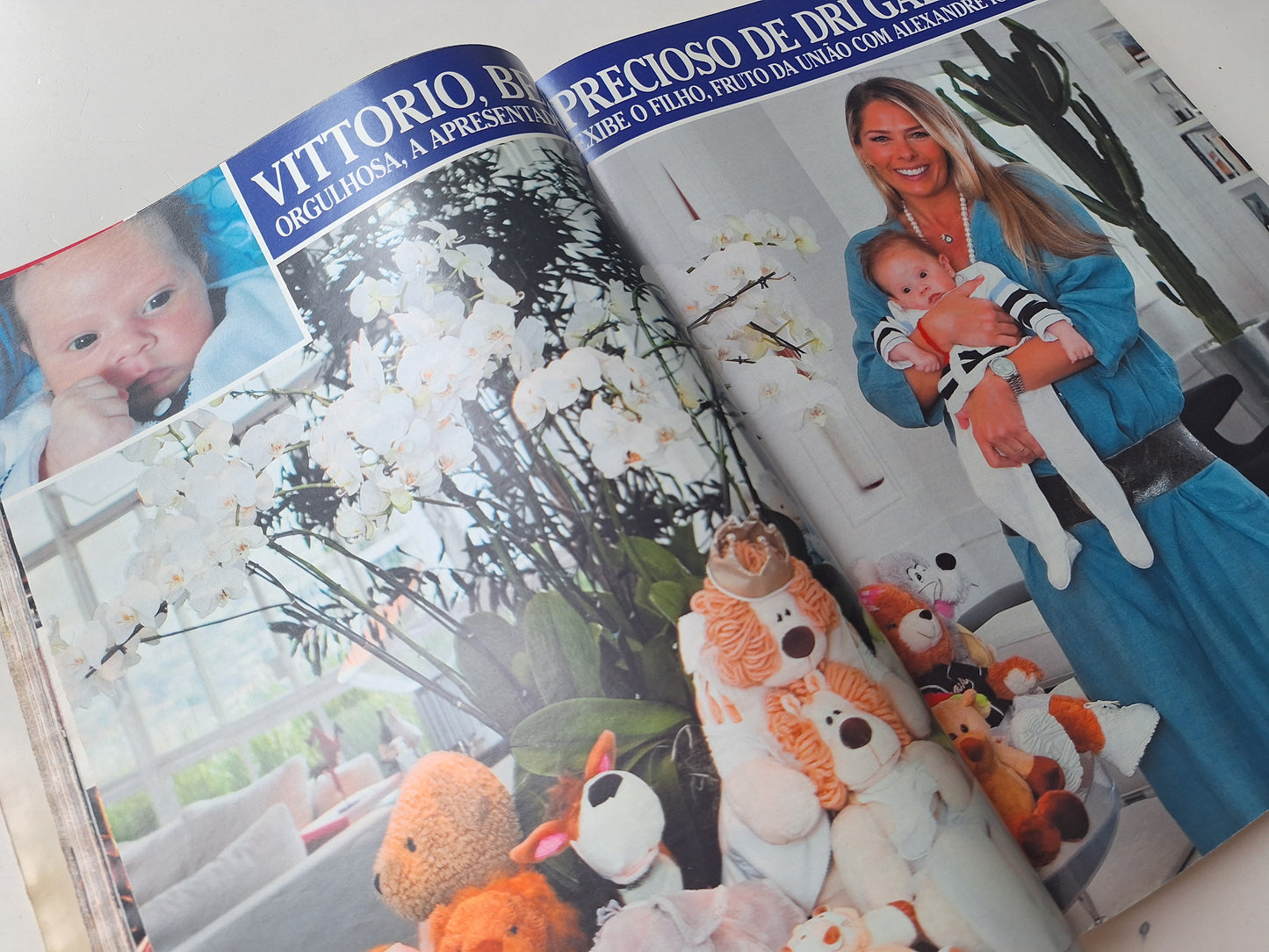 Revista Caras N° 885 (2010)