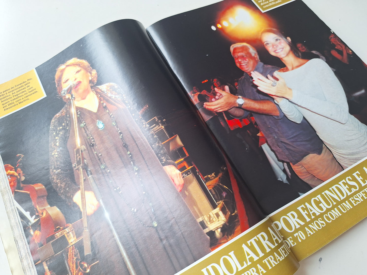 Revista Caras N° 885 (2010)
