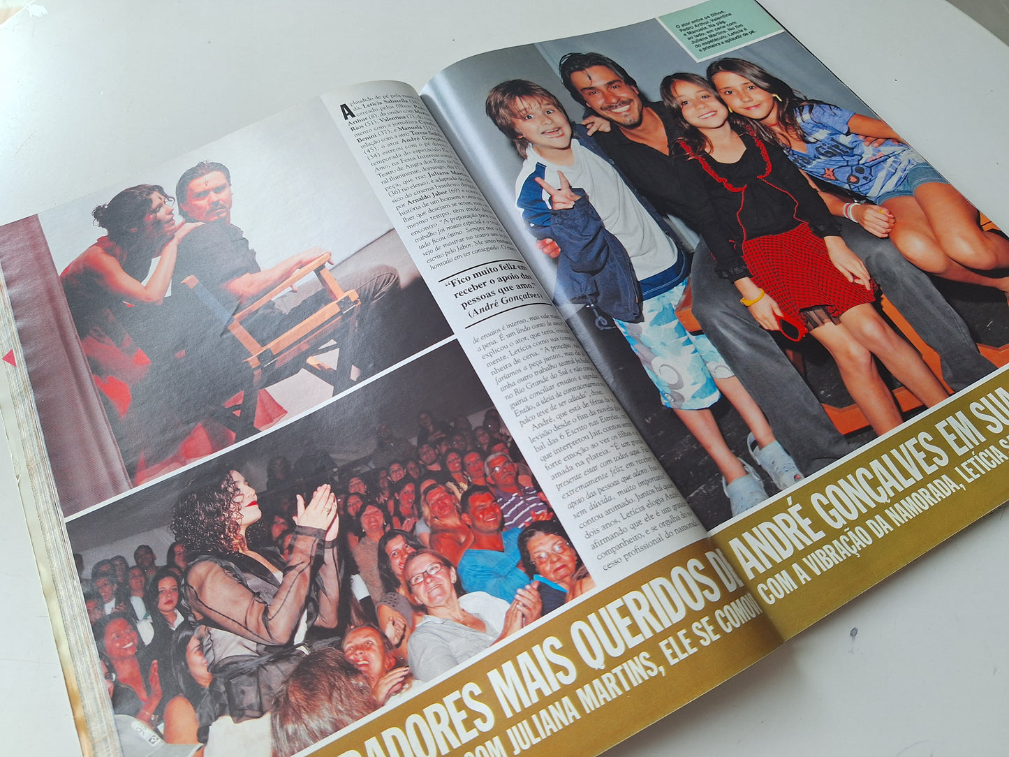 Revista Caras N° 885 (2010)