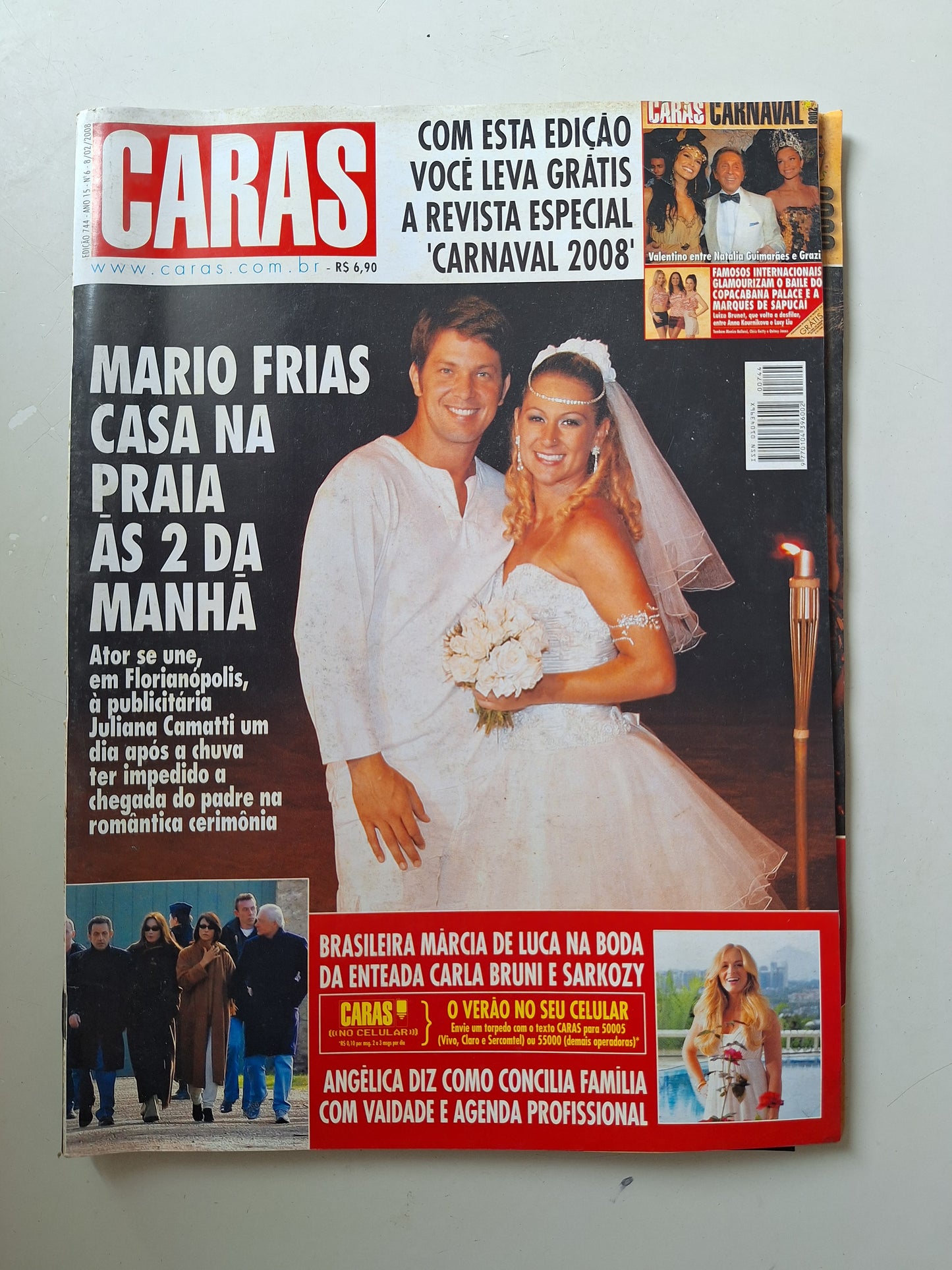 Revista Caras 744 (2008)