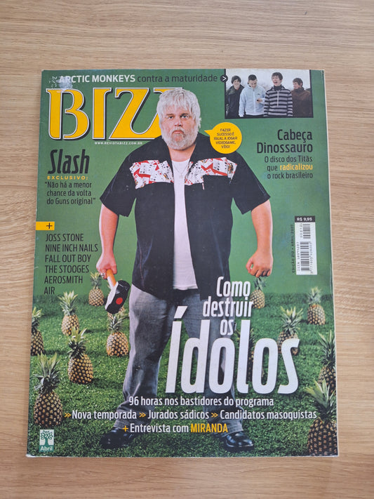 Revista Bizz N° 212