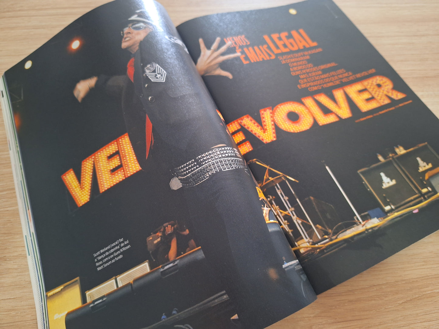 Revista Bizz N° 212