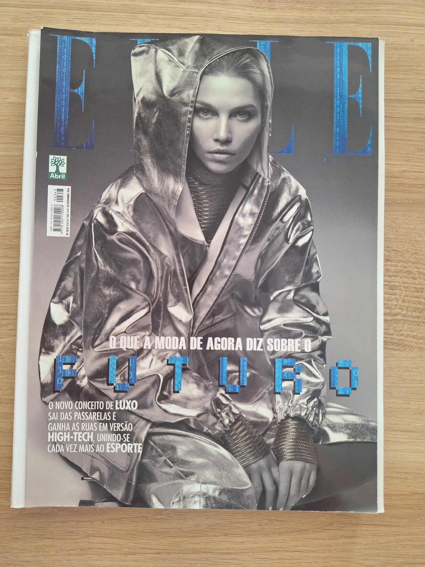 Revista Elle Brasil 343 (2016)