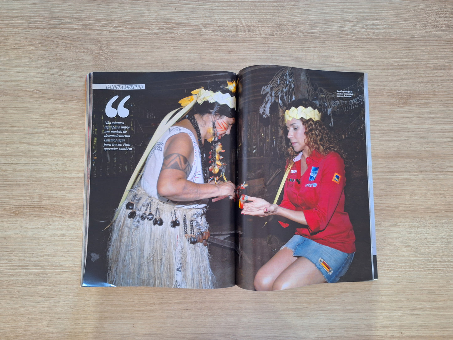 Revista Contigo 1827 (2010)