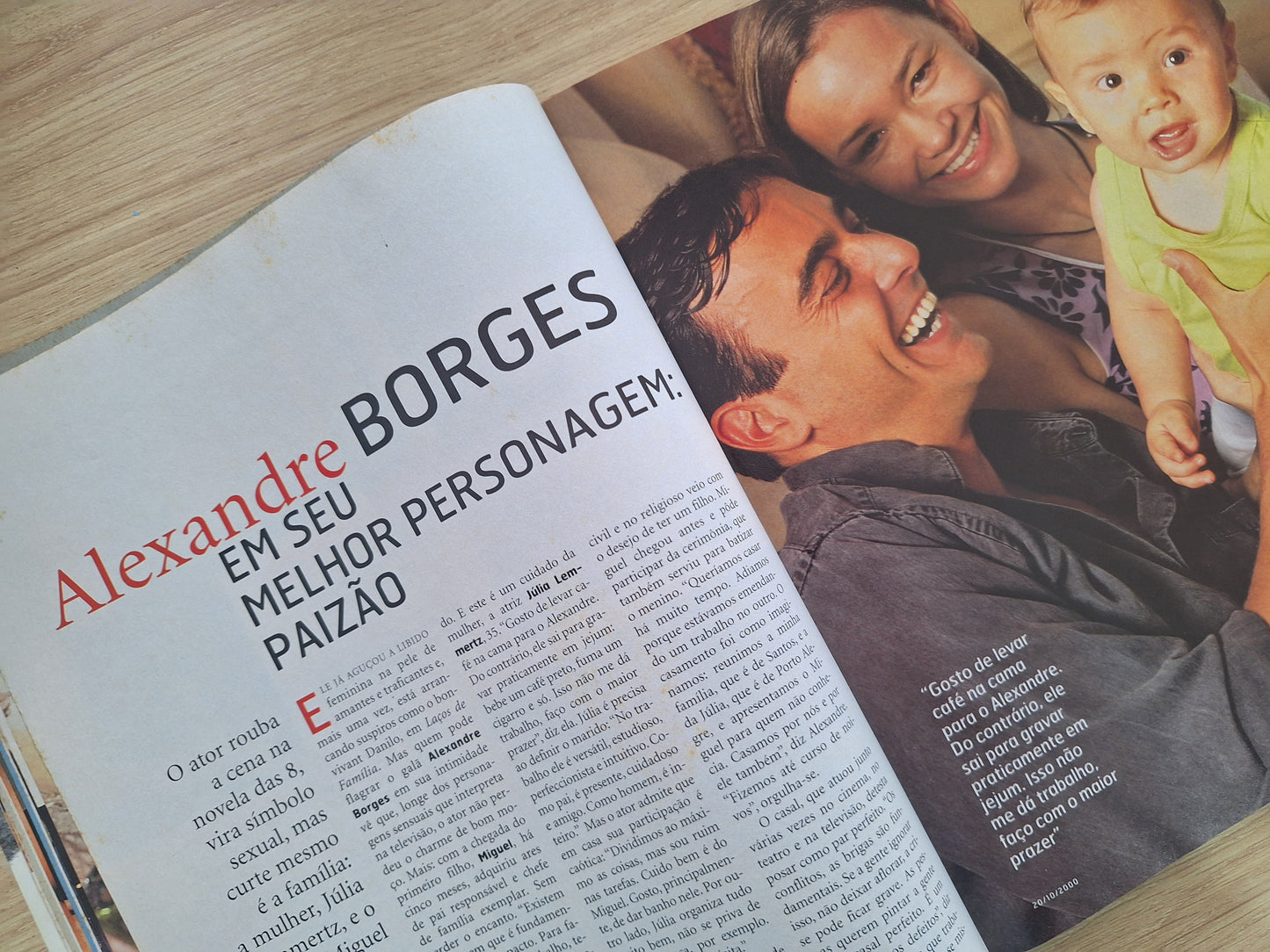 Revista Quem Acontece 06 (2000)