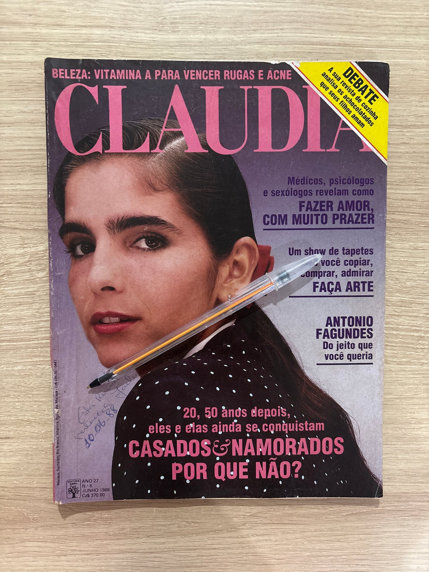 Revista Claudia 321 (1988)