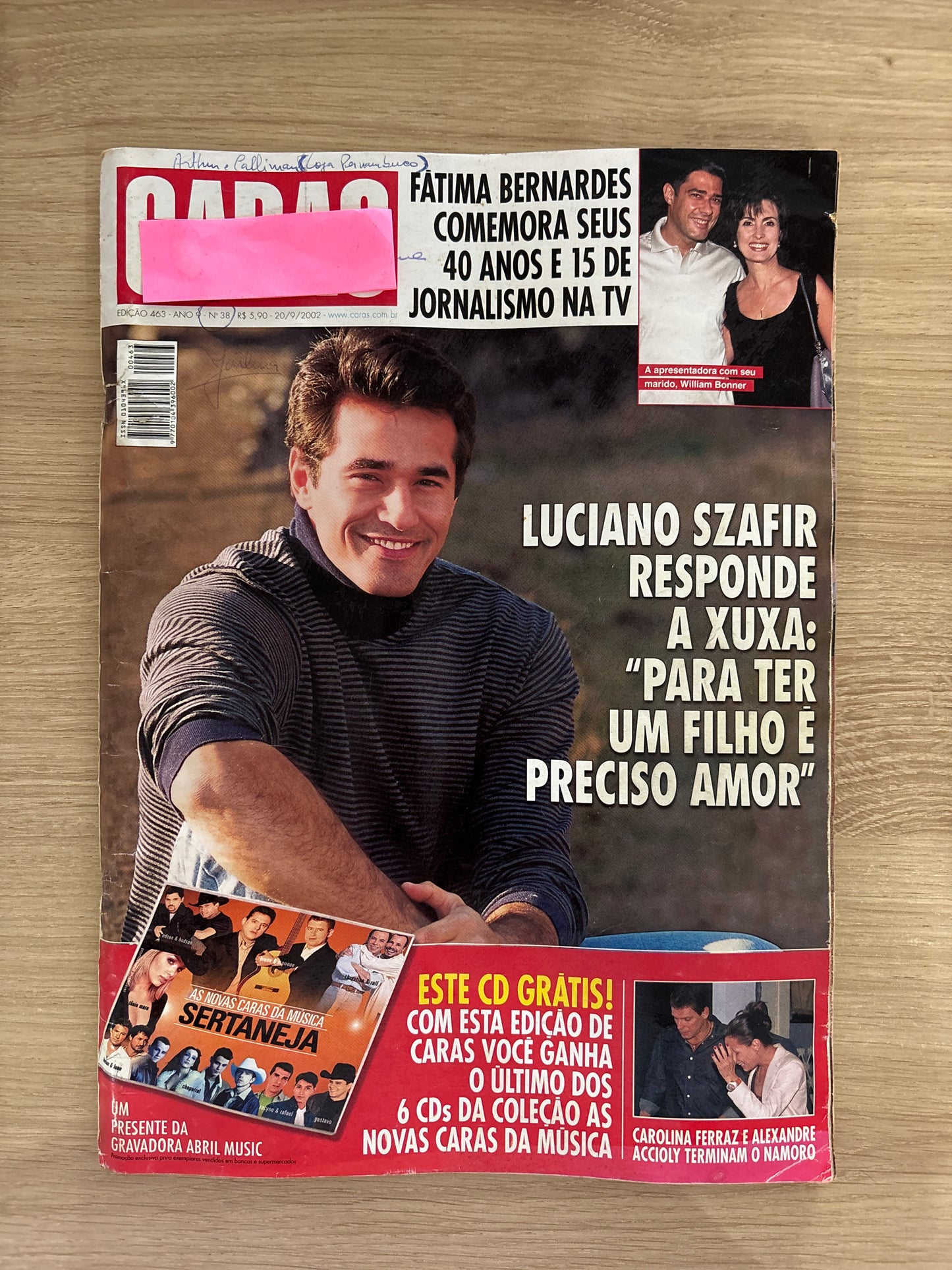 Revista Caras 463 (2002)