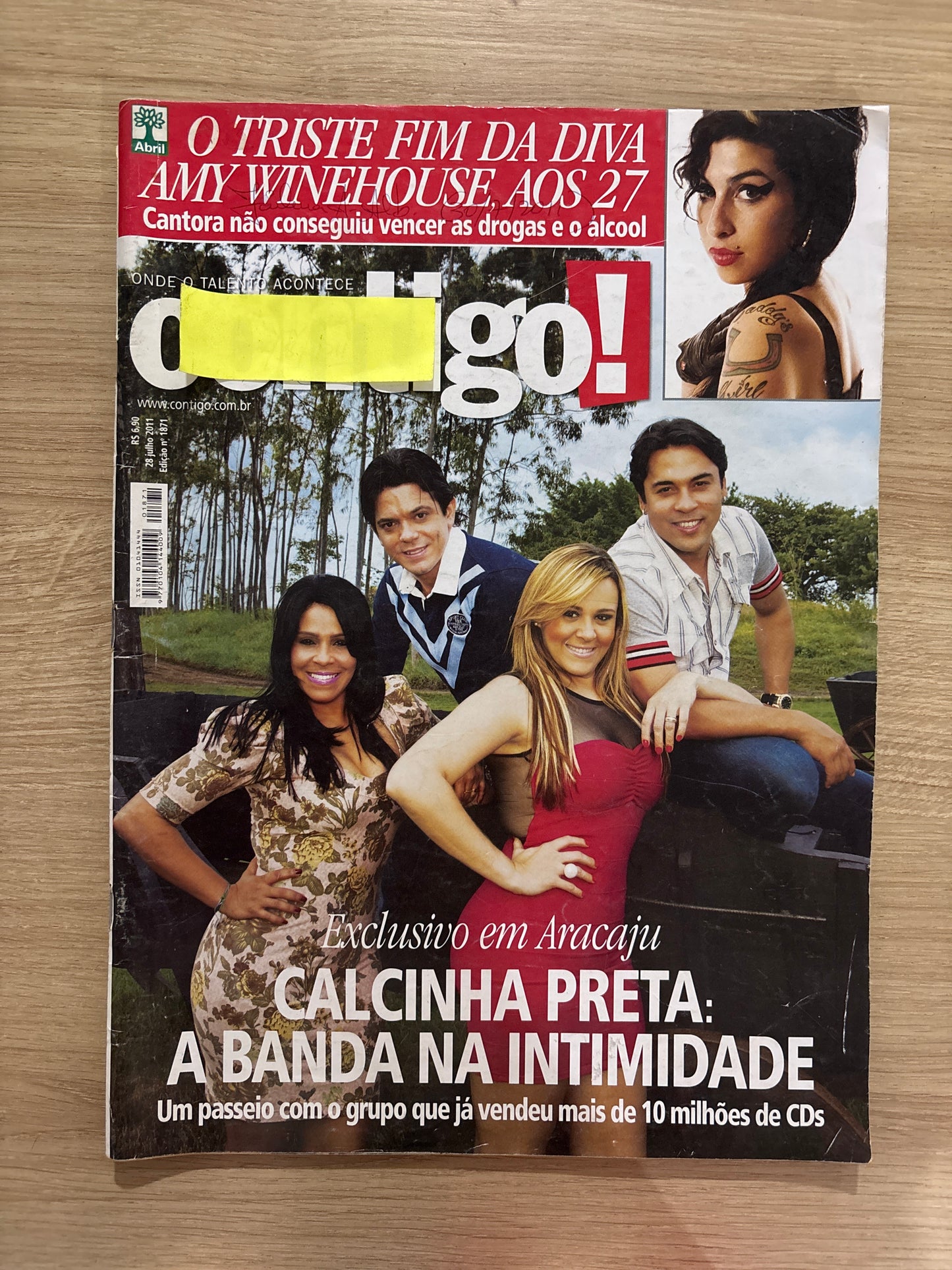 Revista Contigo 1871 (2011)