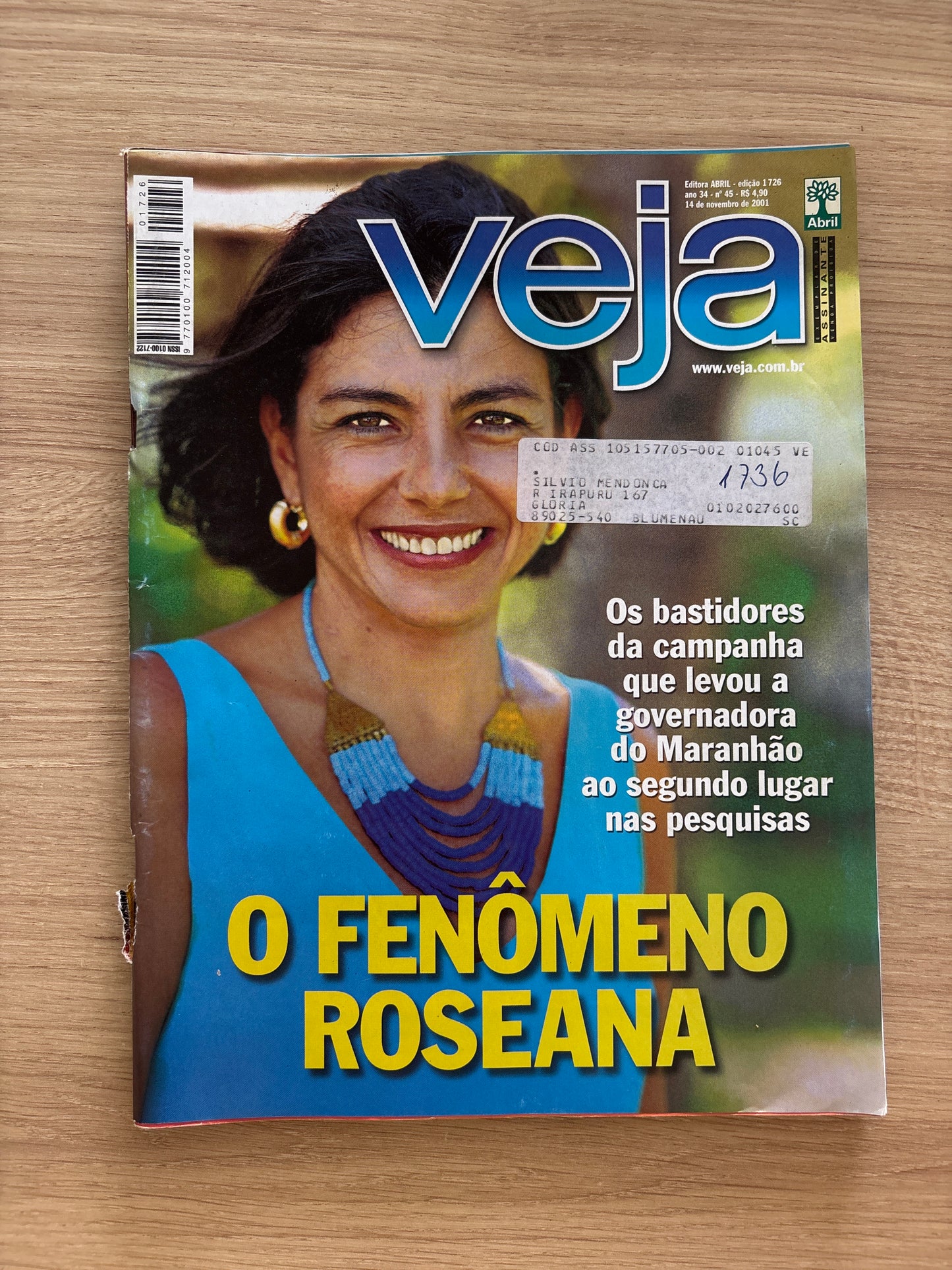 Revista Veja 1726 (2001)