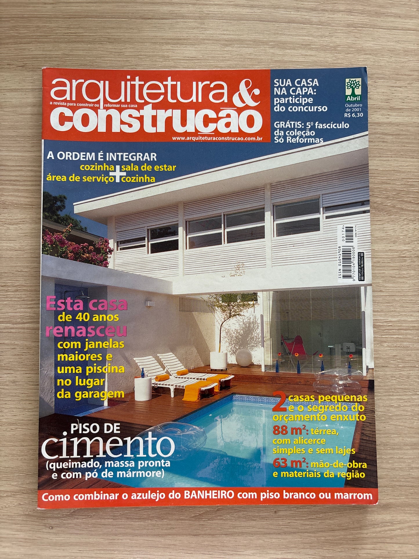 Revista Arquitetura e Construção de 174 (2001)