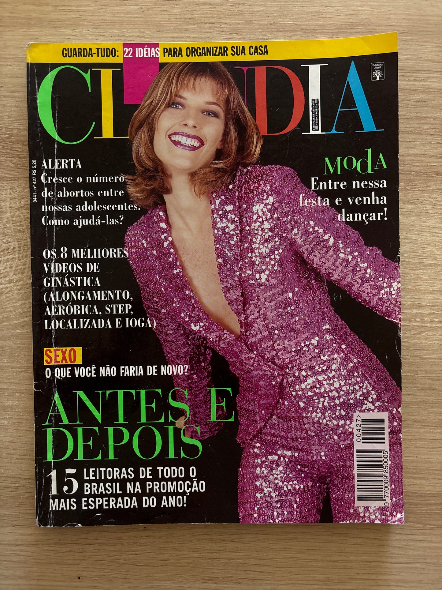 Revista Claudia 427 (1997)