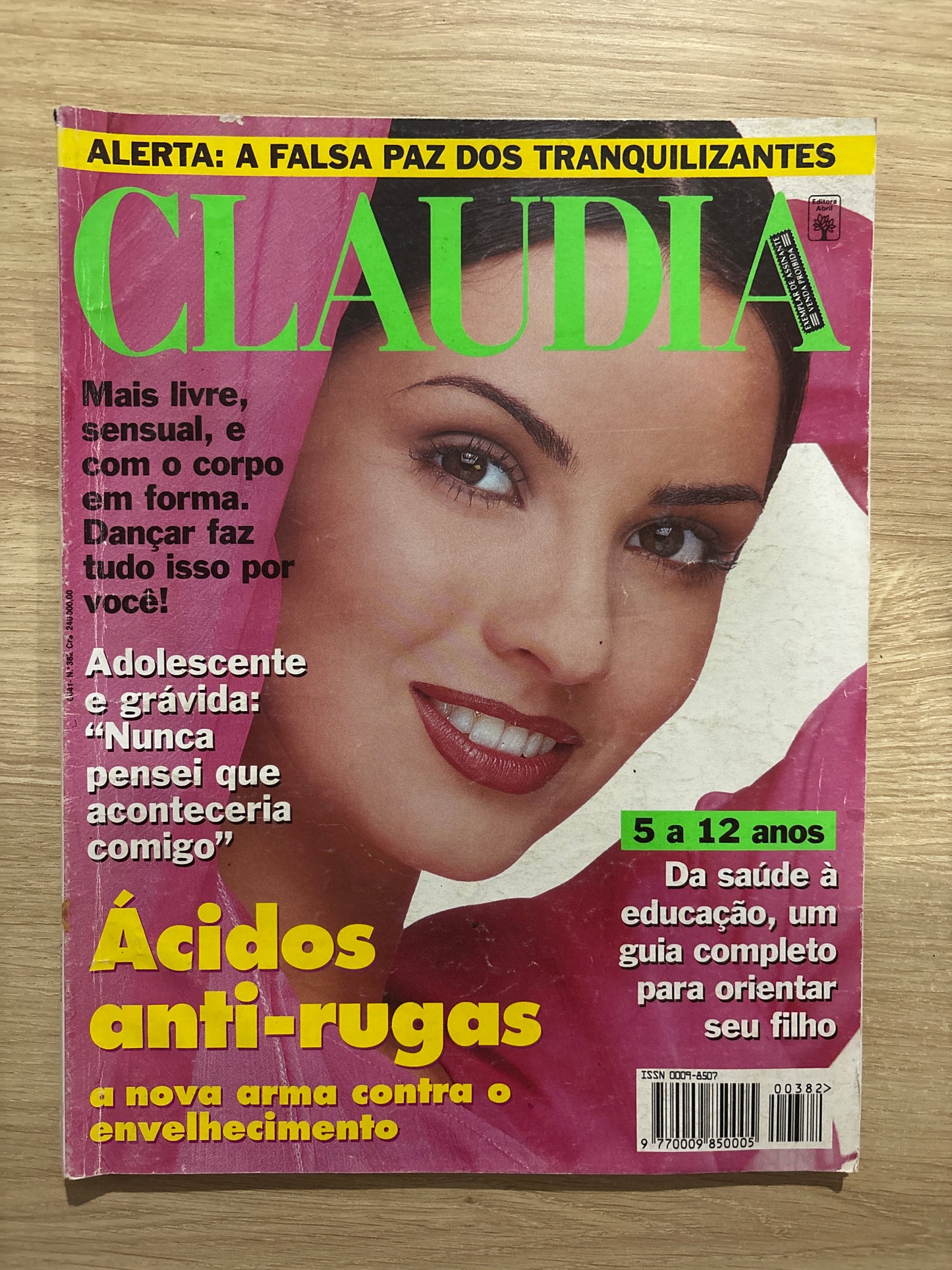 Revista Claudia 382 (1993)
