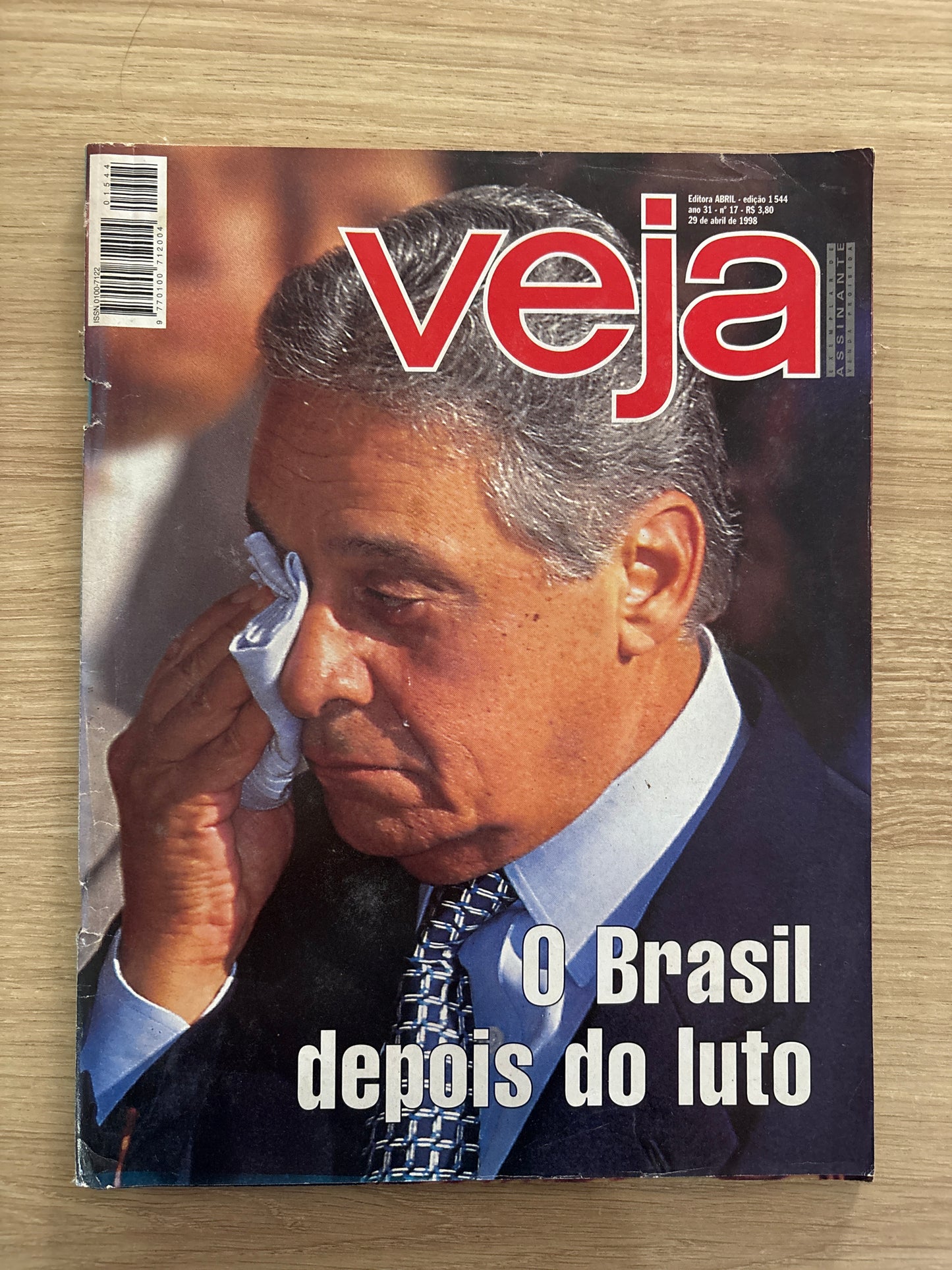 Revista Veja 1544 (1998)