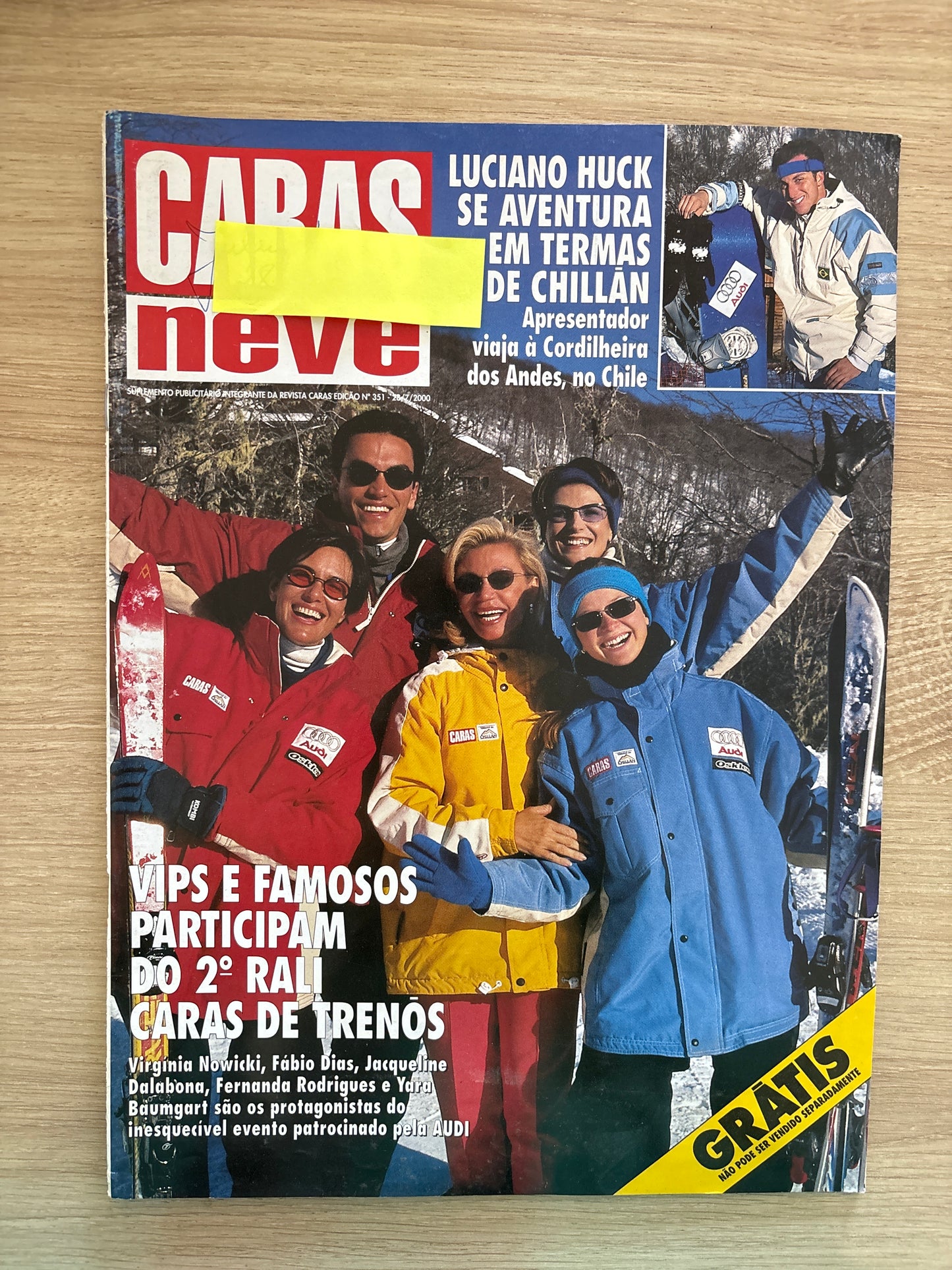 Revista Caras 352 (2000)