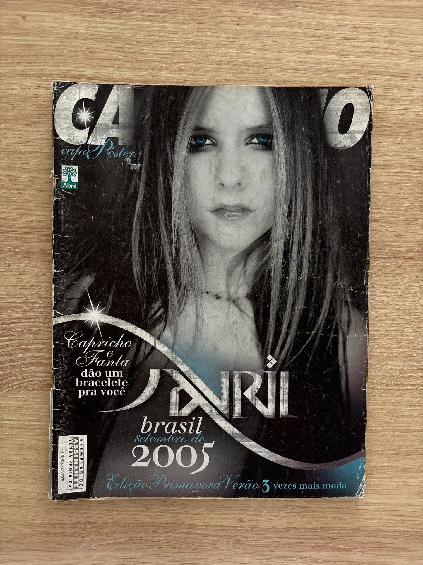 Revista Capricho 974 (2005)