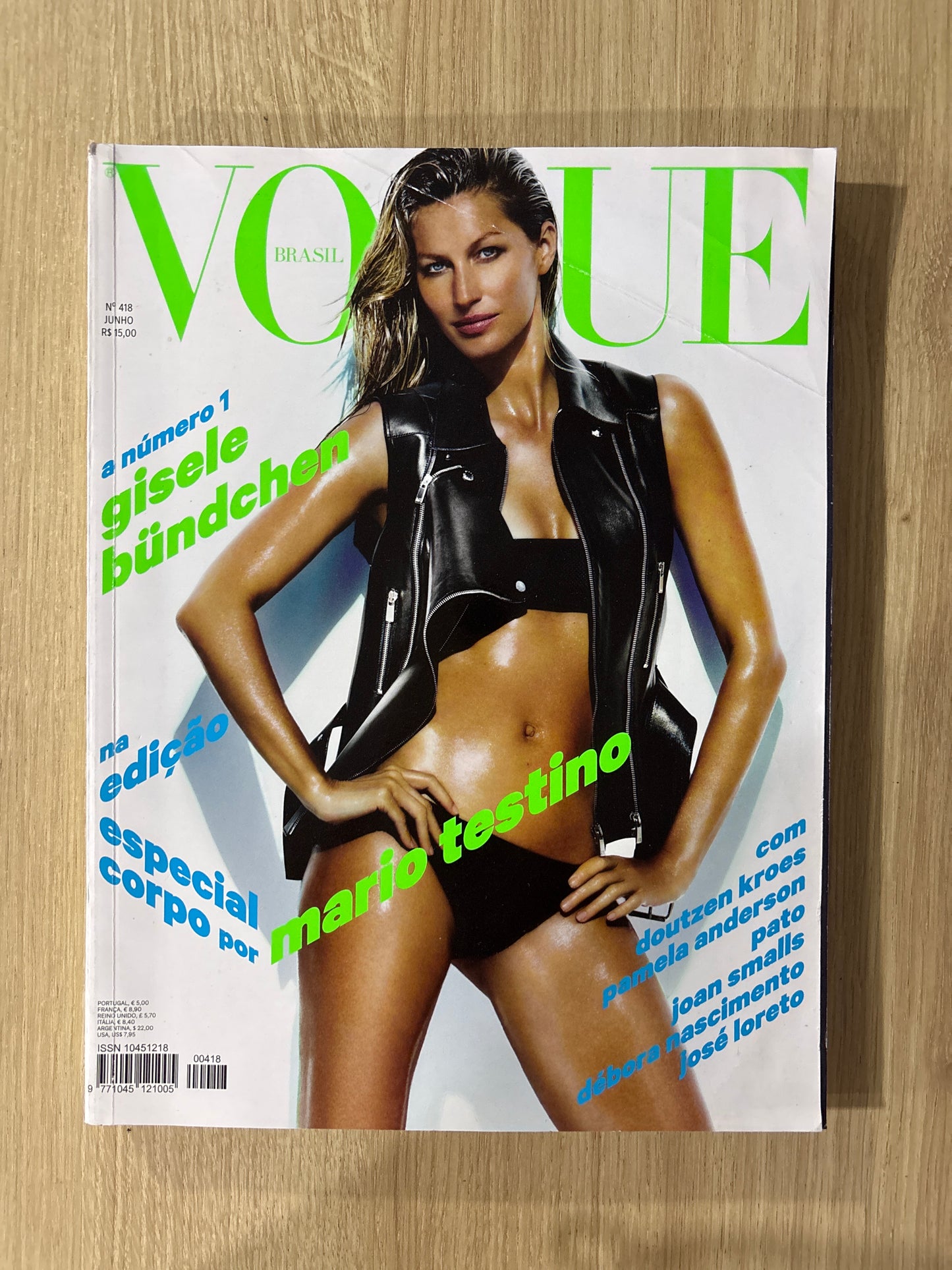 Revista Vogue Brasil 418 (2013)