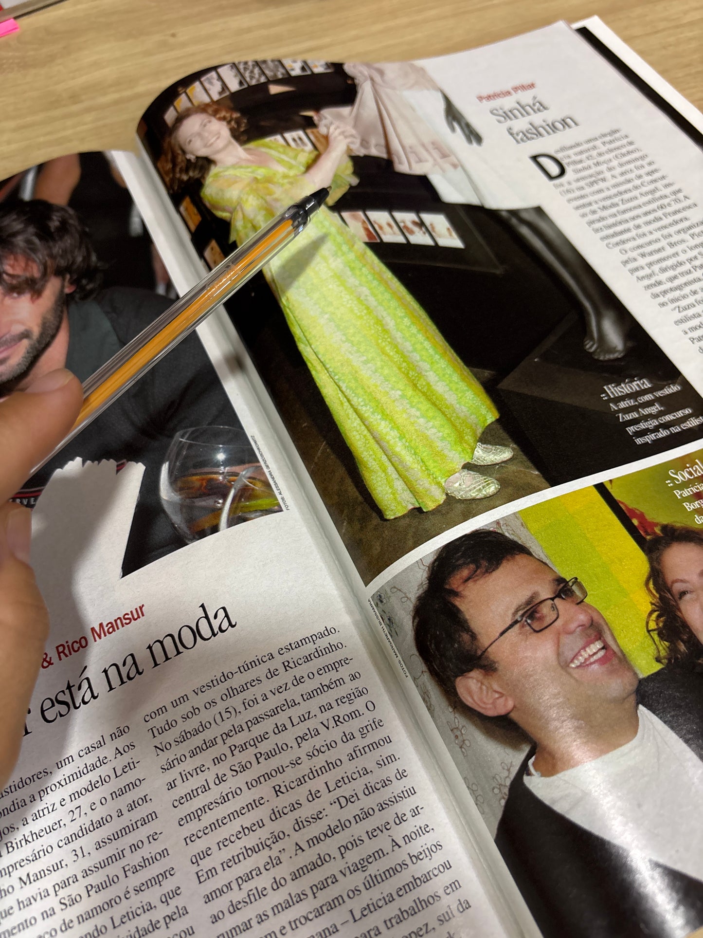 Revista Contigo 1609 (2006)