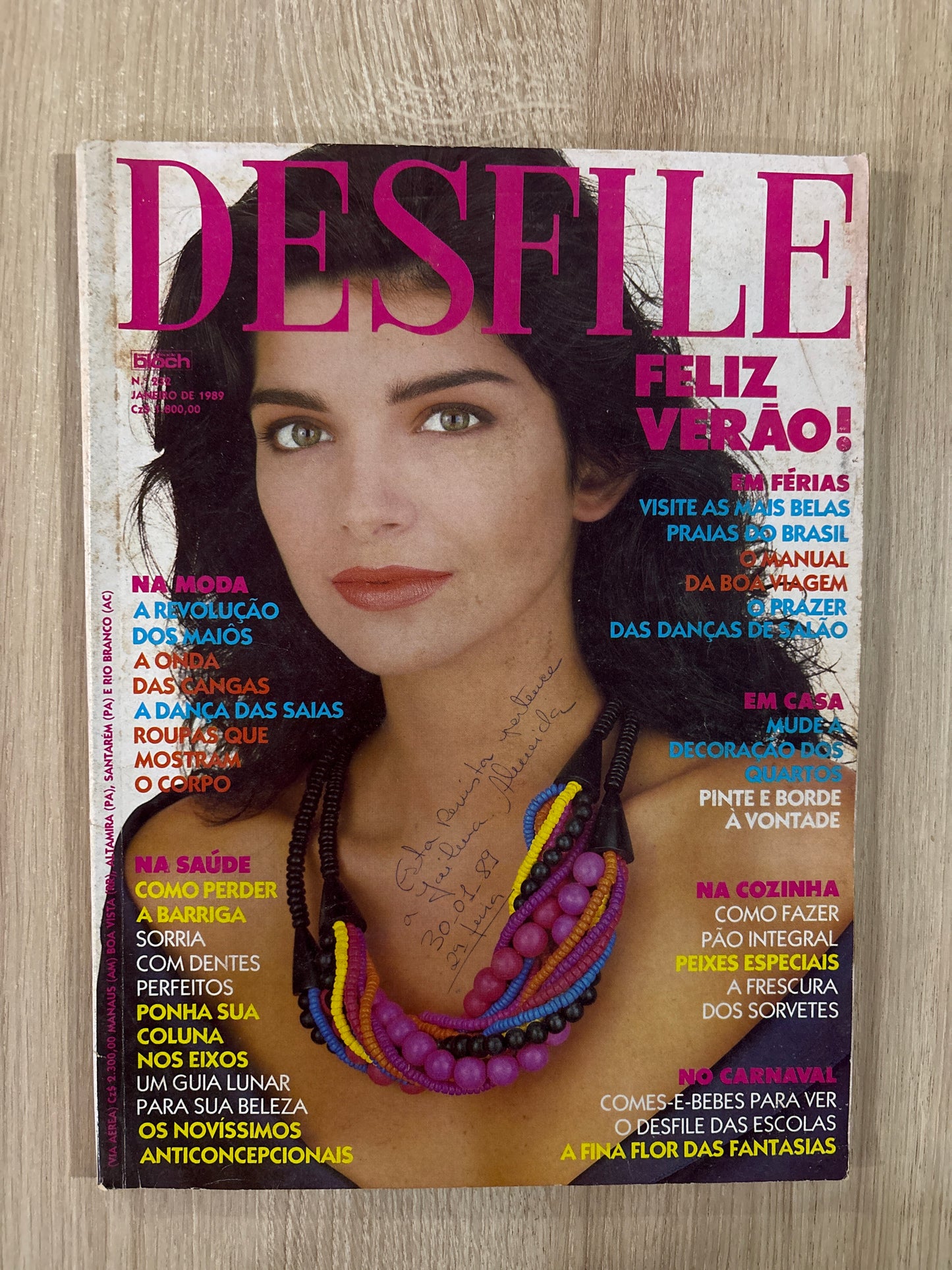 Revista Desfile 232 (1989)
