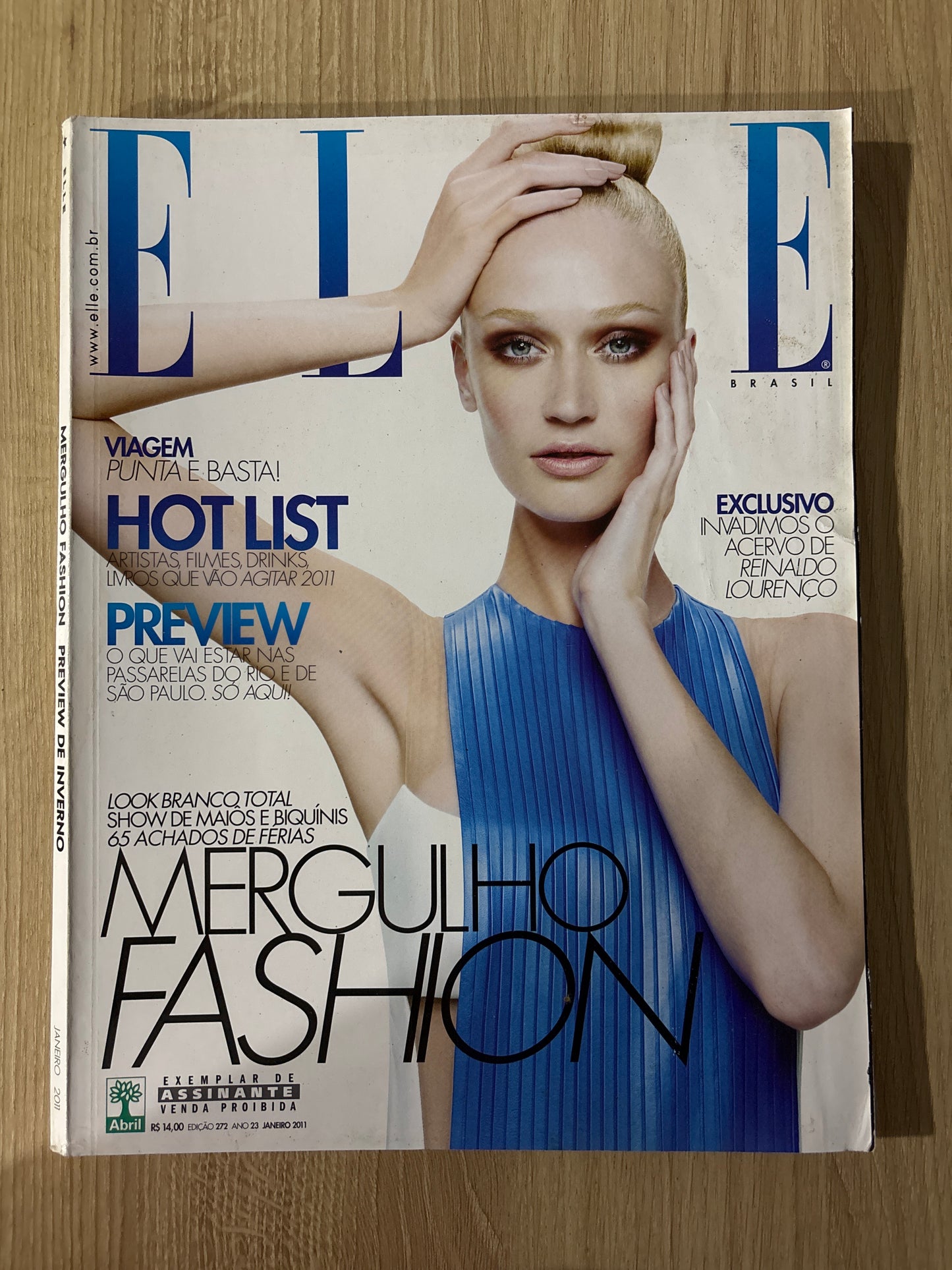 Revista Elle Brasil 272 (2011)