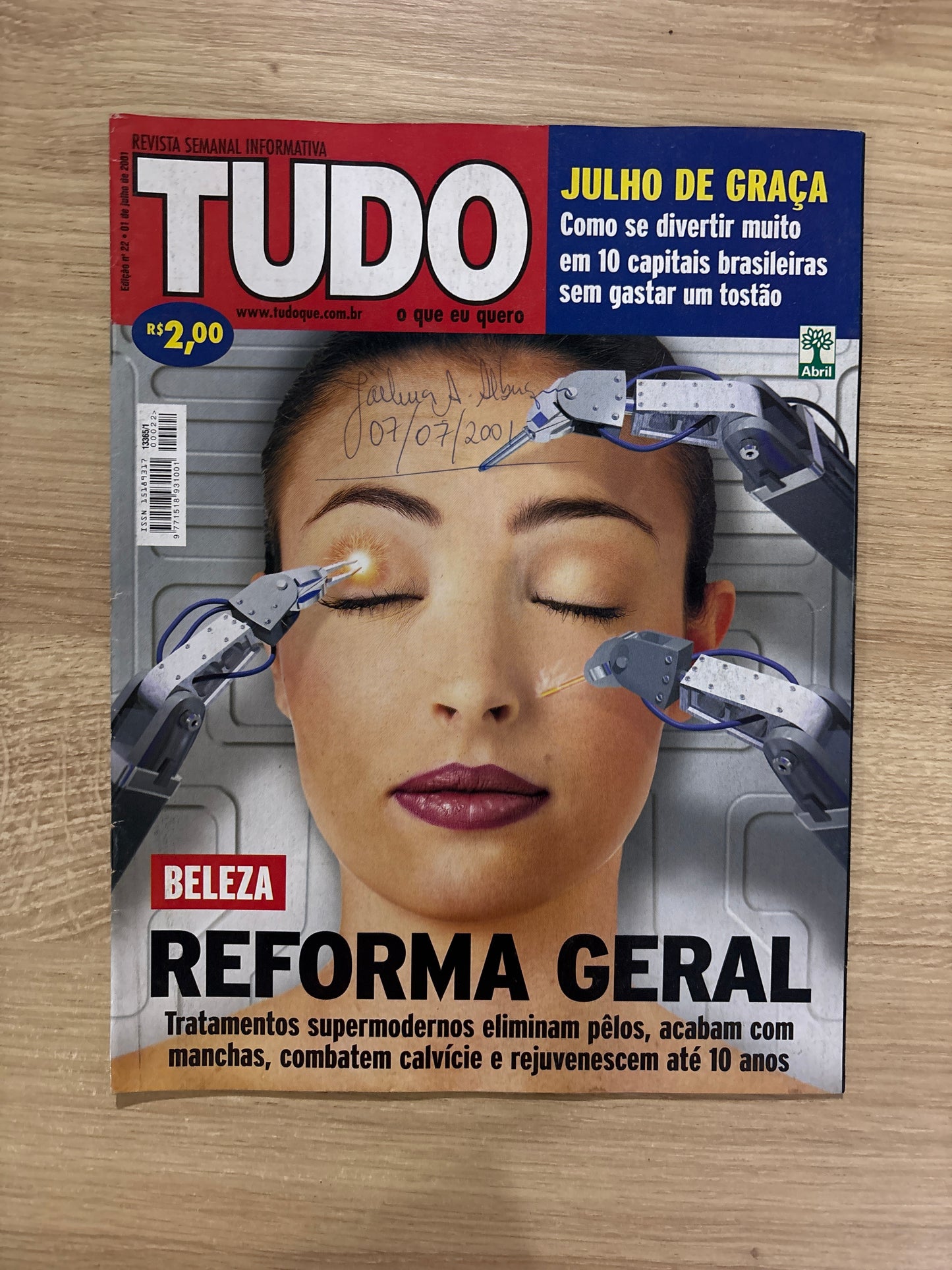 Revista Tudo que eu quero 22 (2001)