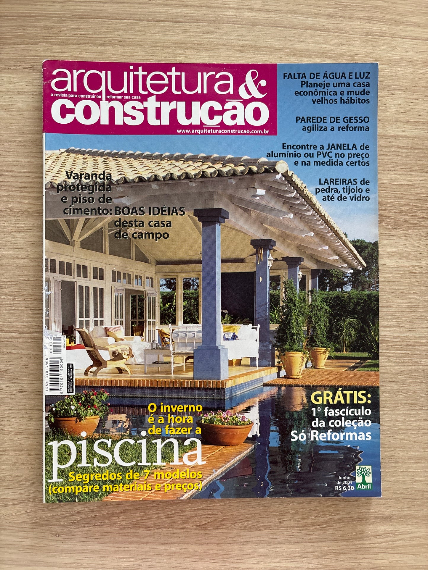 Revista Arquitetura e Construção 170 (2001)
