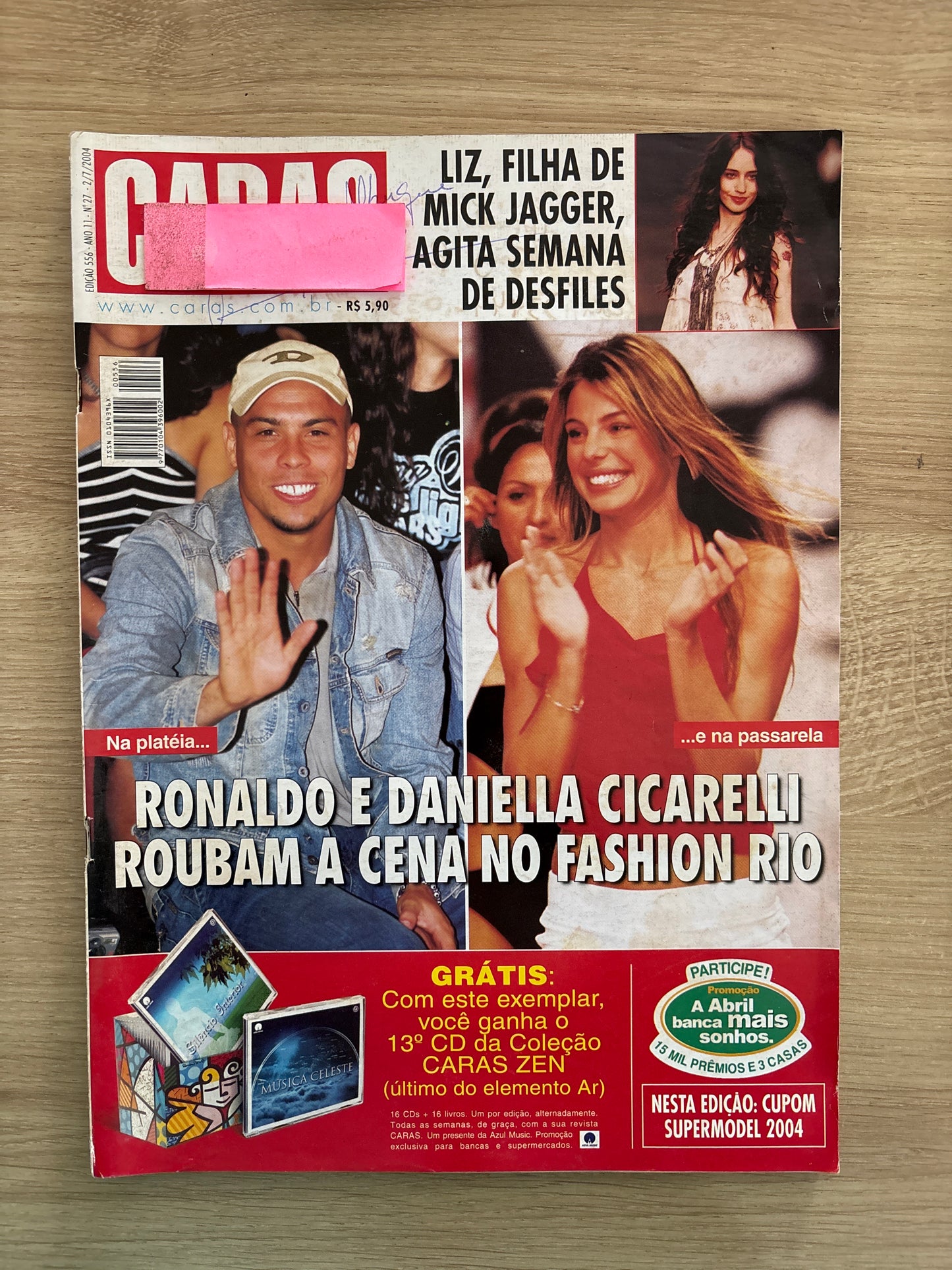 Revista Caras 556 (2004)