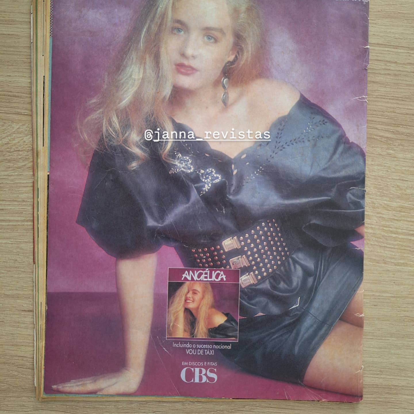 Revista Contigo 681 (1988)