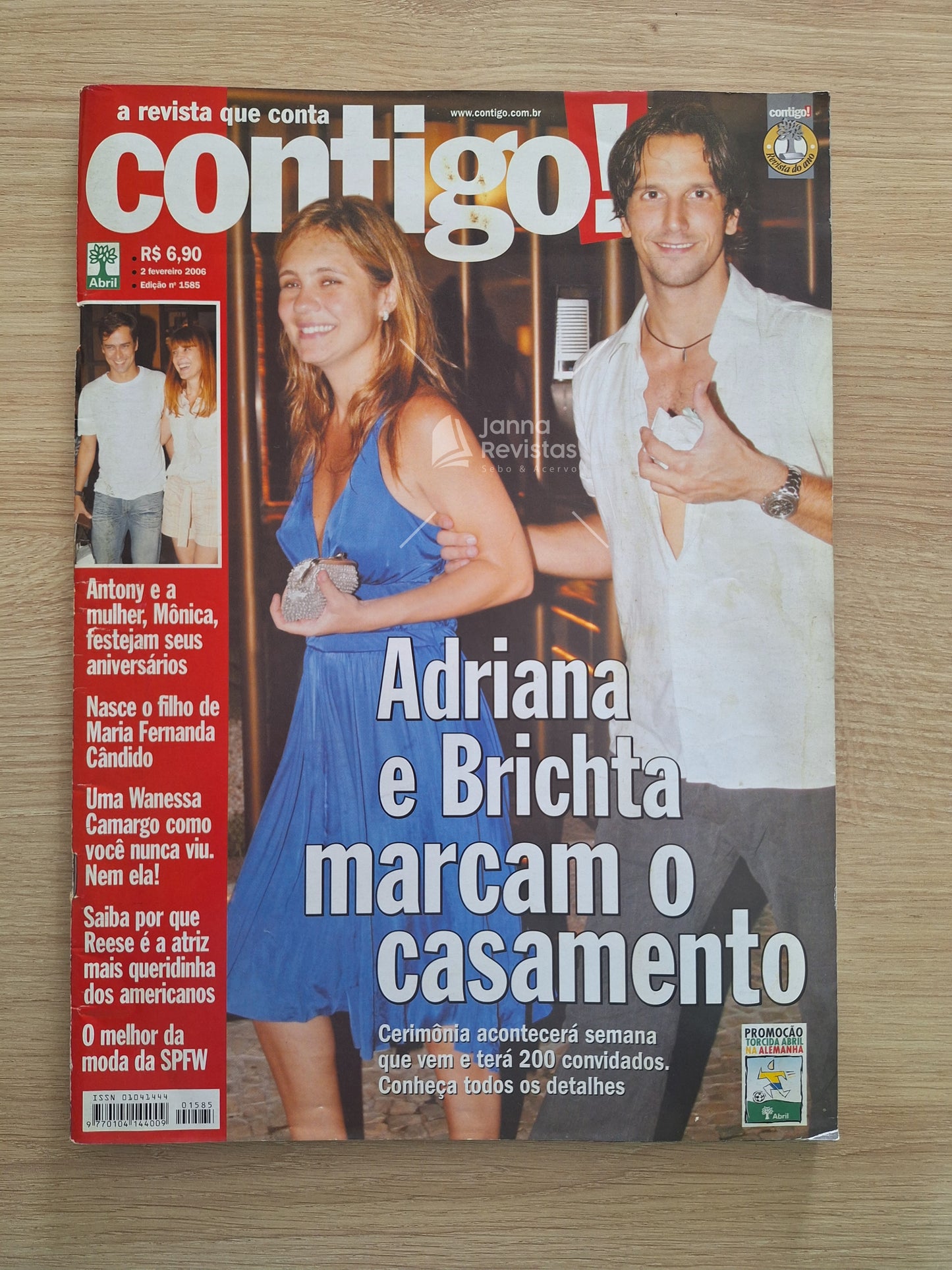 Revista Contigo 1585 (2006)