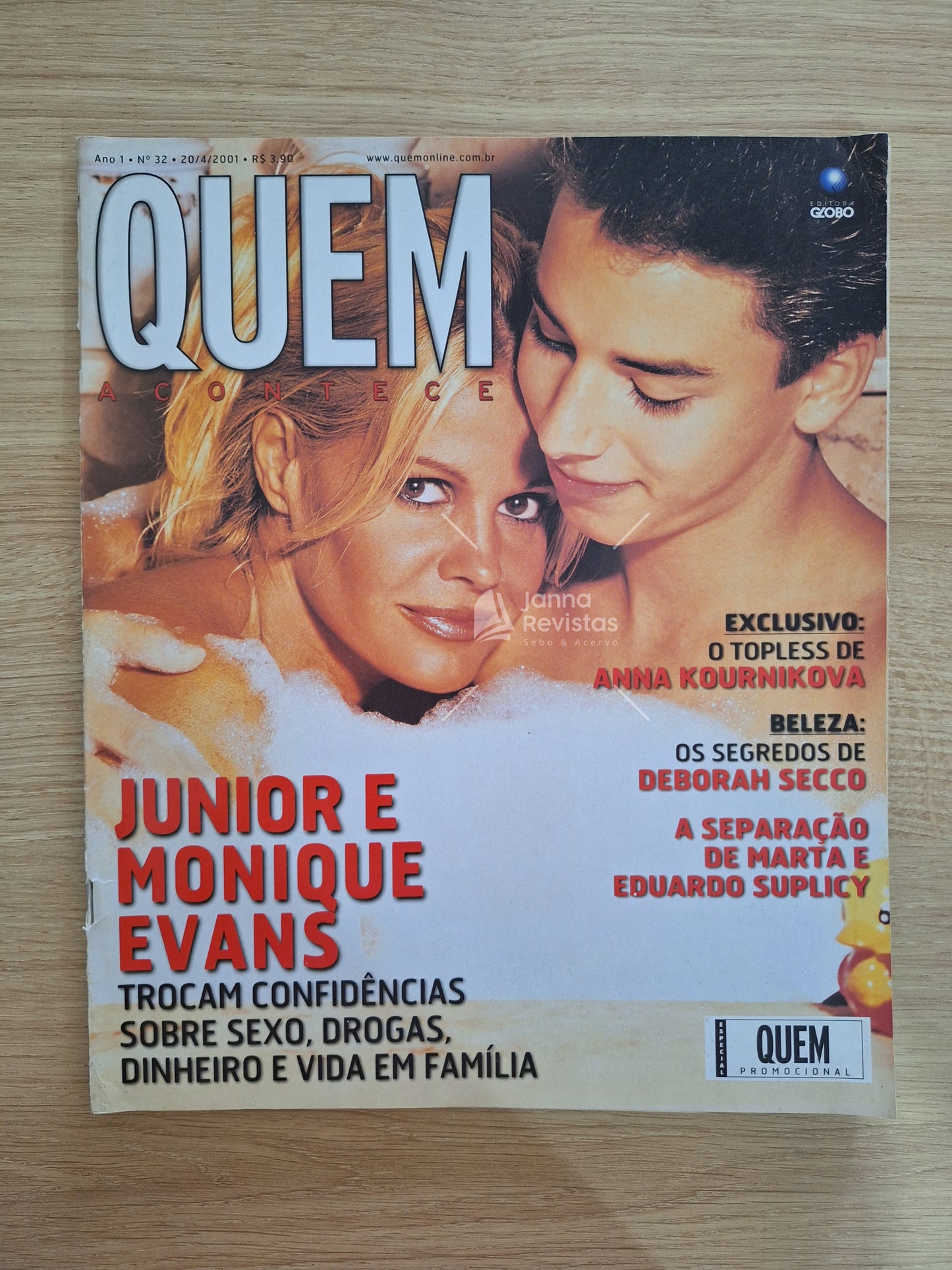 Revista Quem Acontece 32 (2001)