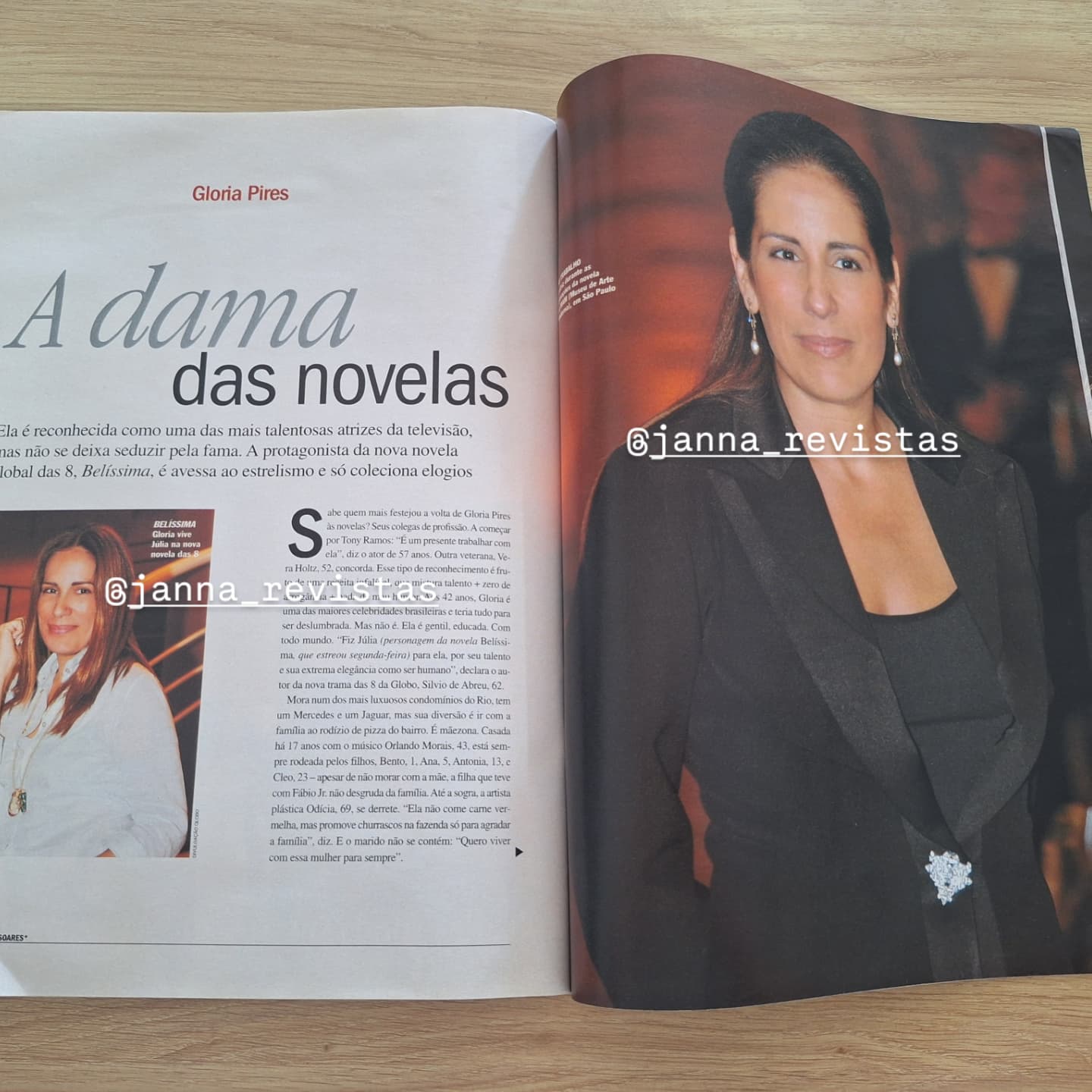Revista Contigo 1573 (2005)