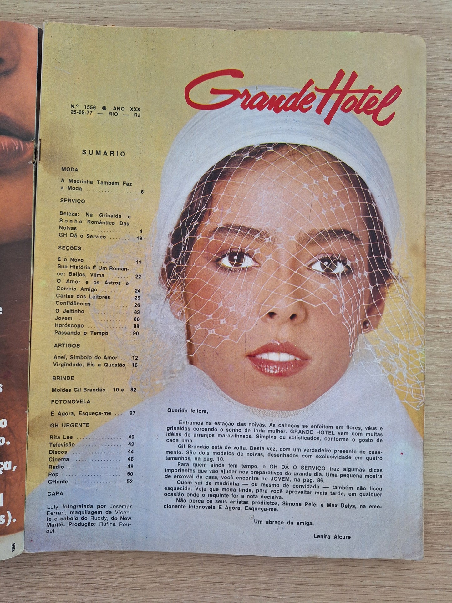 Revista Grande Hotel 1556 (1975)