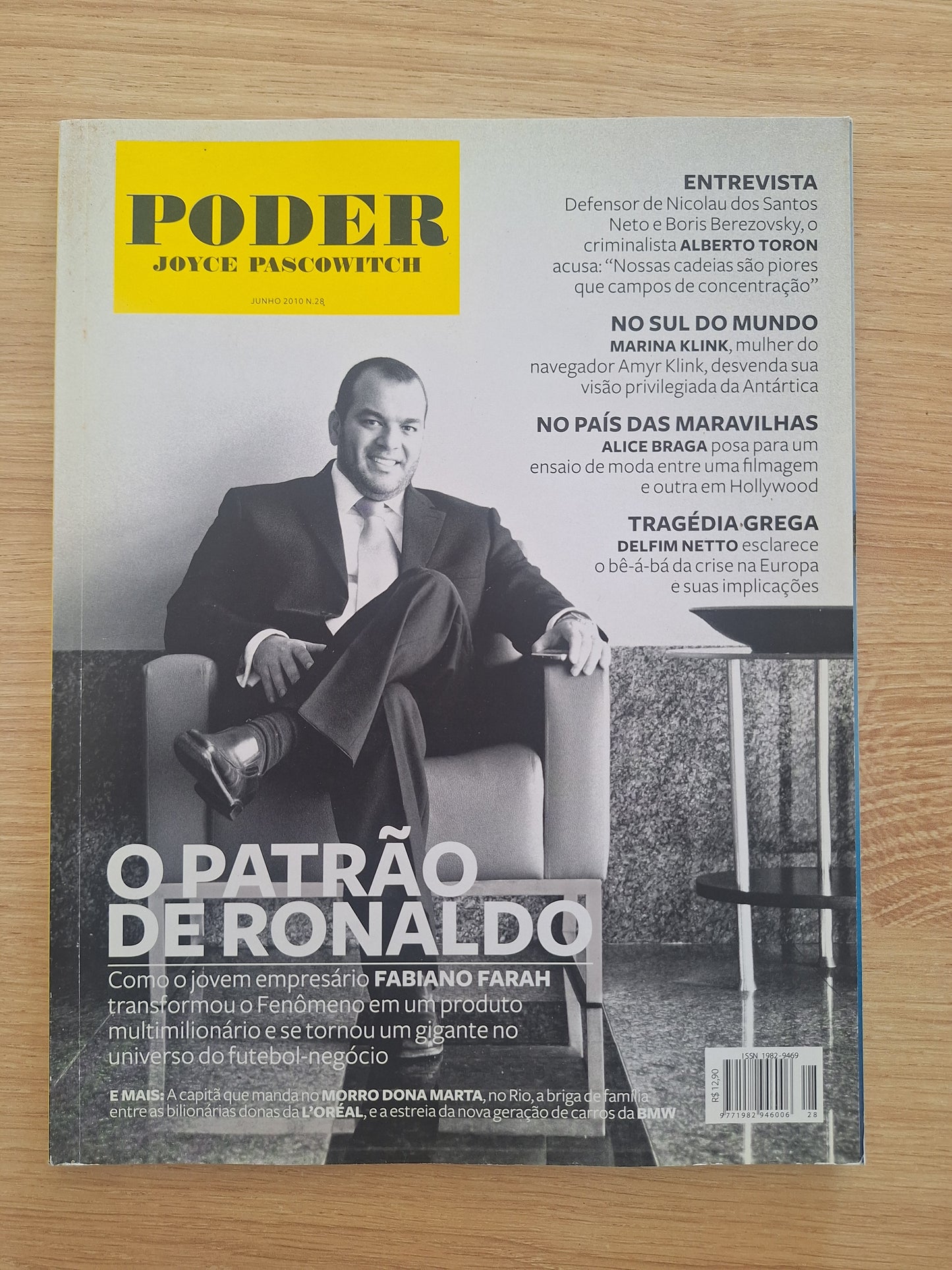 Revista Poder Joyce Pascowitch 28 (2010)