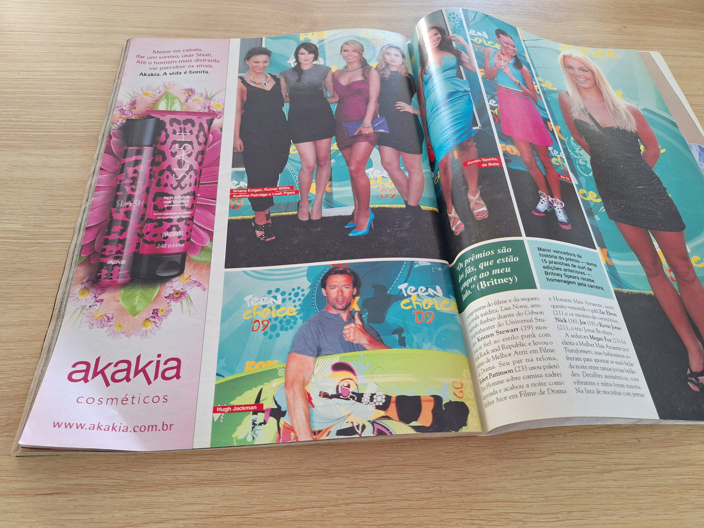 Revista Caras 824 (2009)