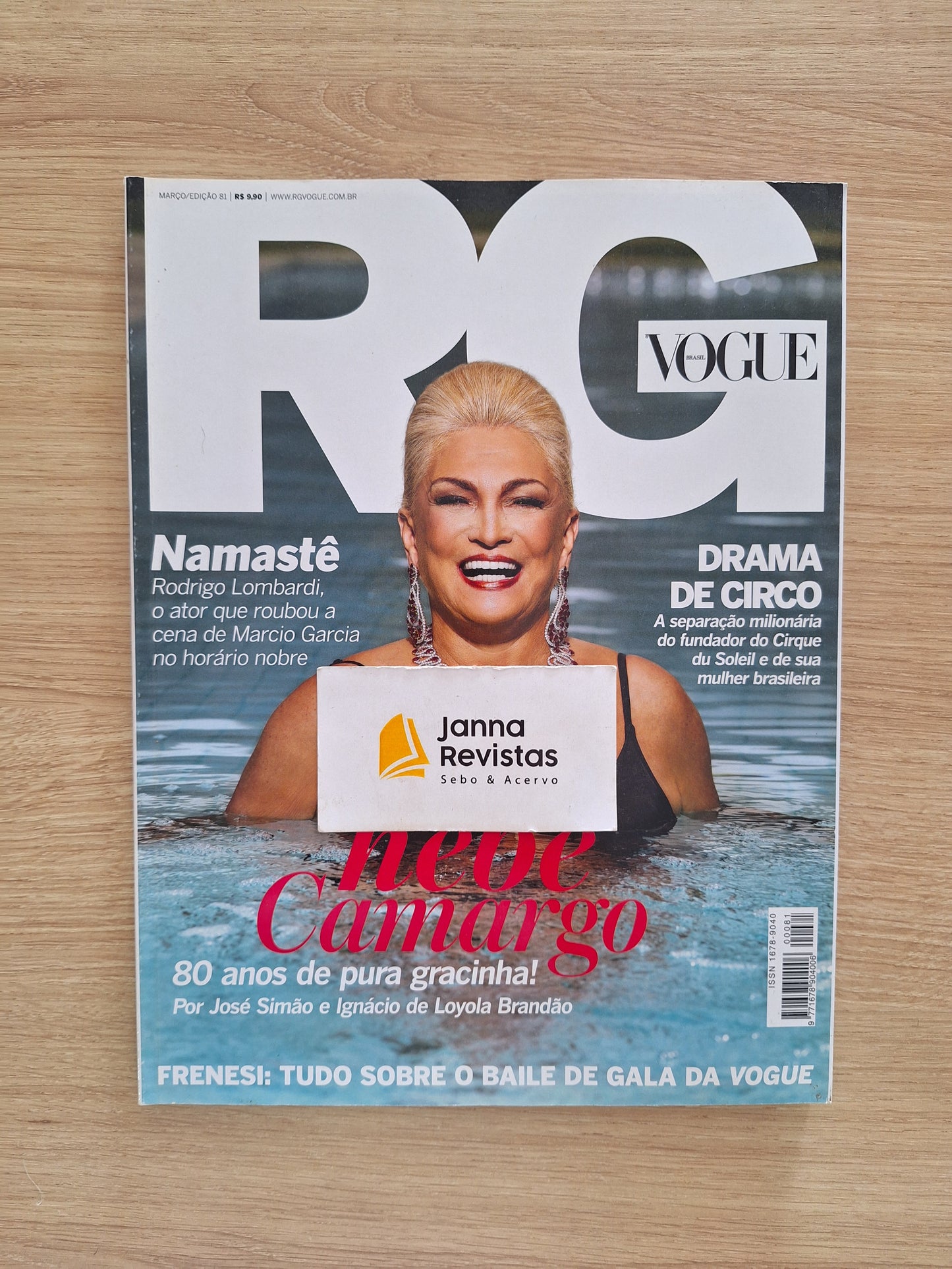 Revista Vogue RG 81 (2009)