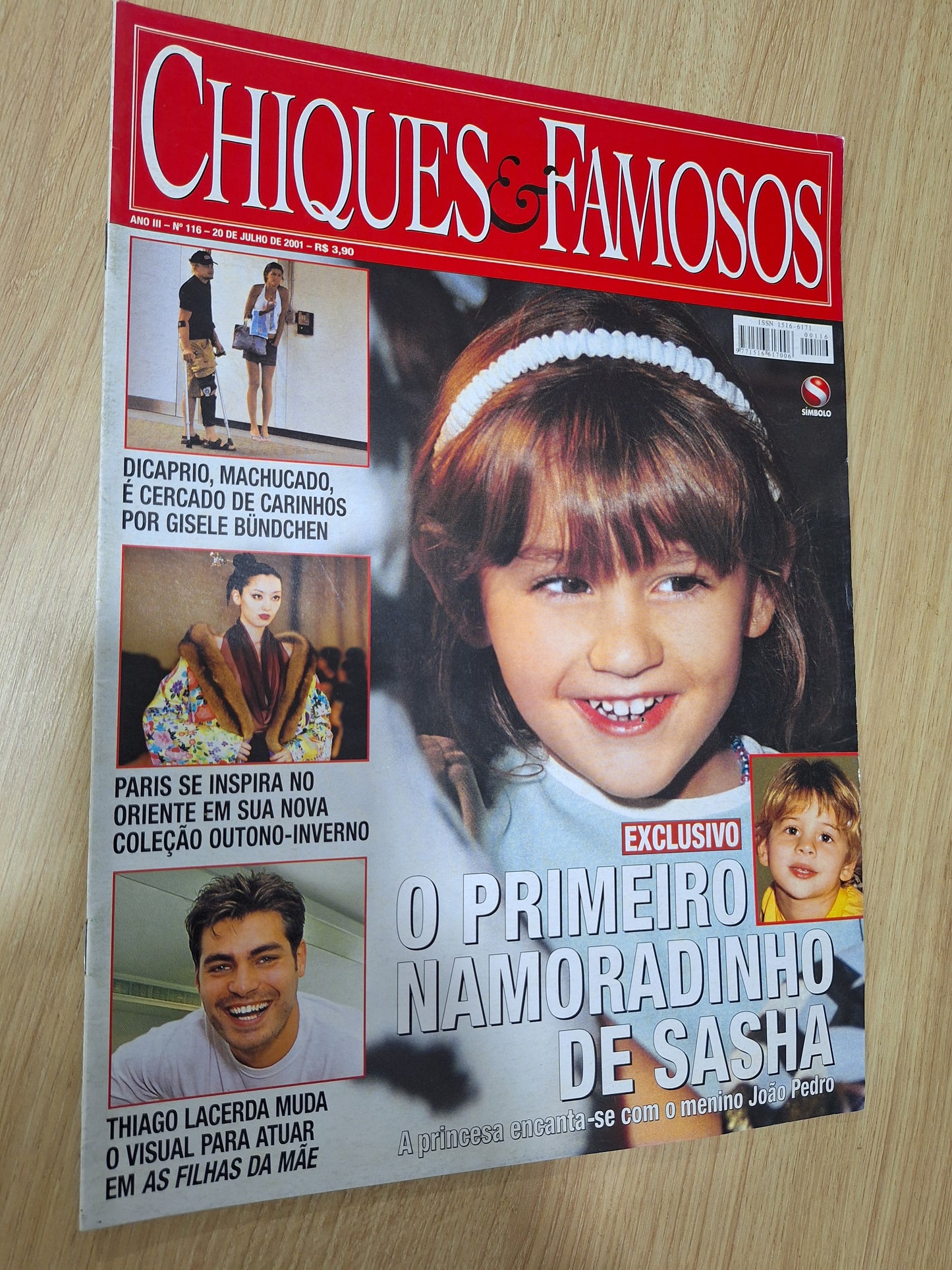Revista Chique e Famosos Nº 116 (2001)