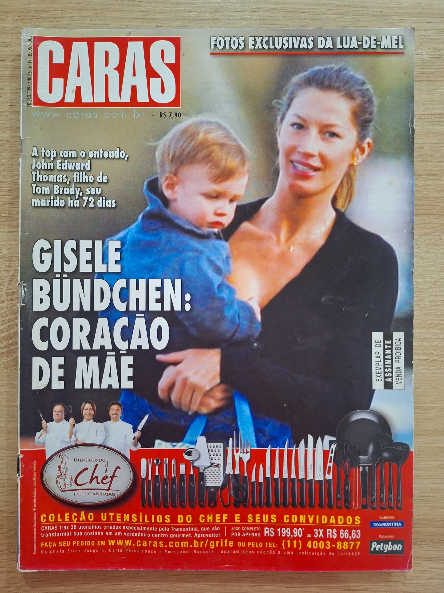 Revista Caras 809 (2009)