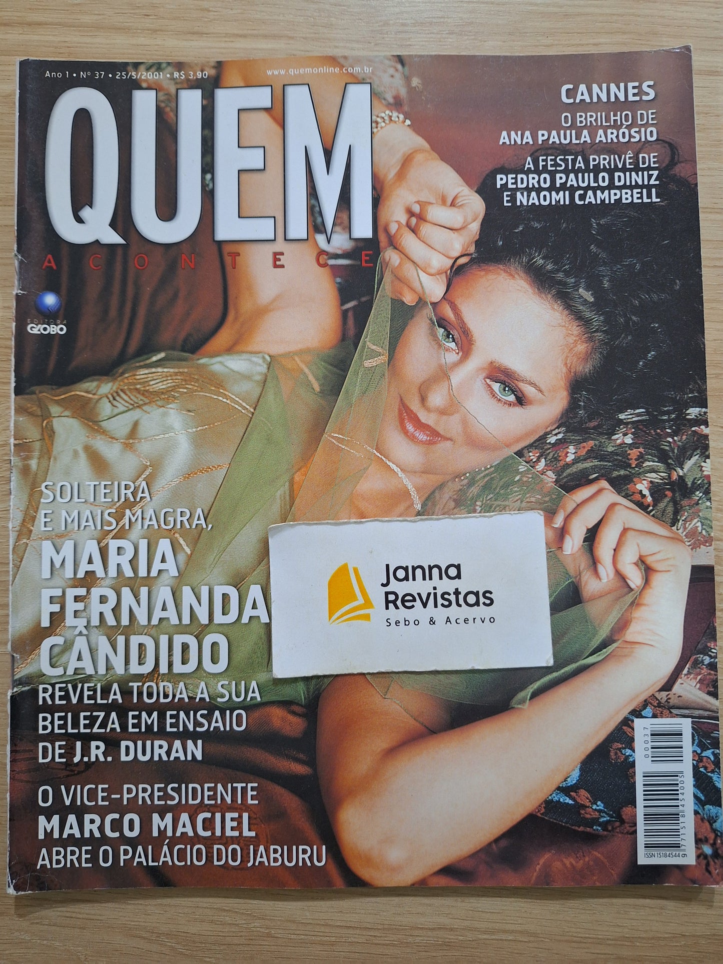 Revista Quem Acontece 37 (2001)