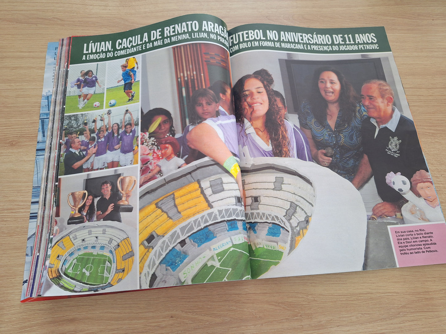 Revista Caras 852 (2010)