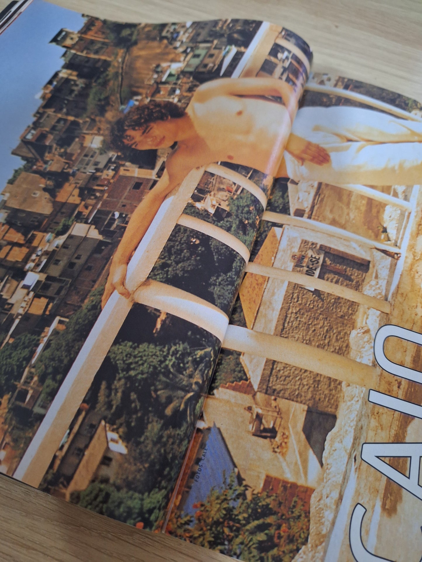 Revista Quem Acontece 22 (2001)