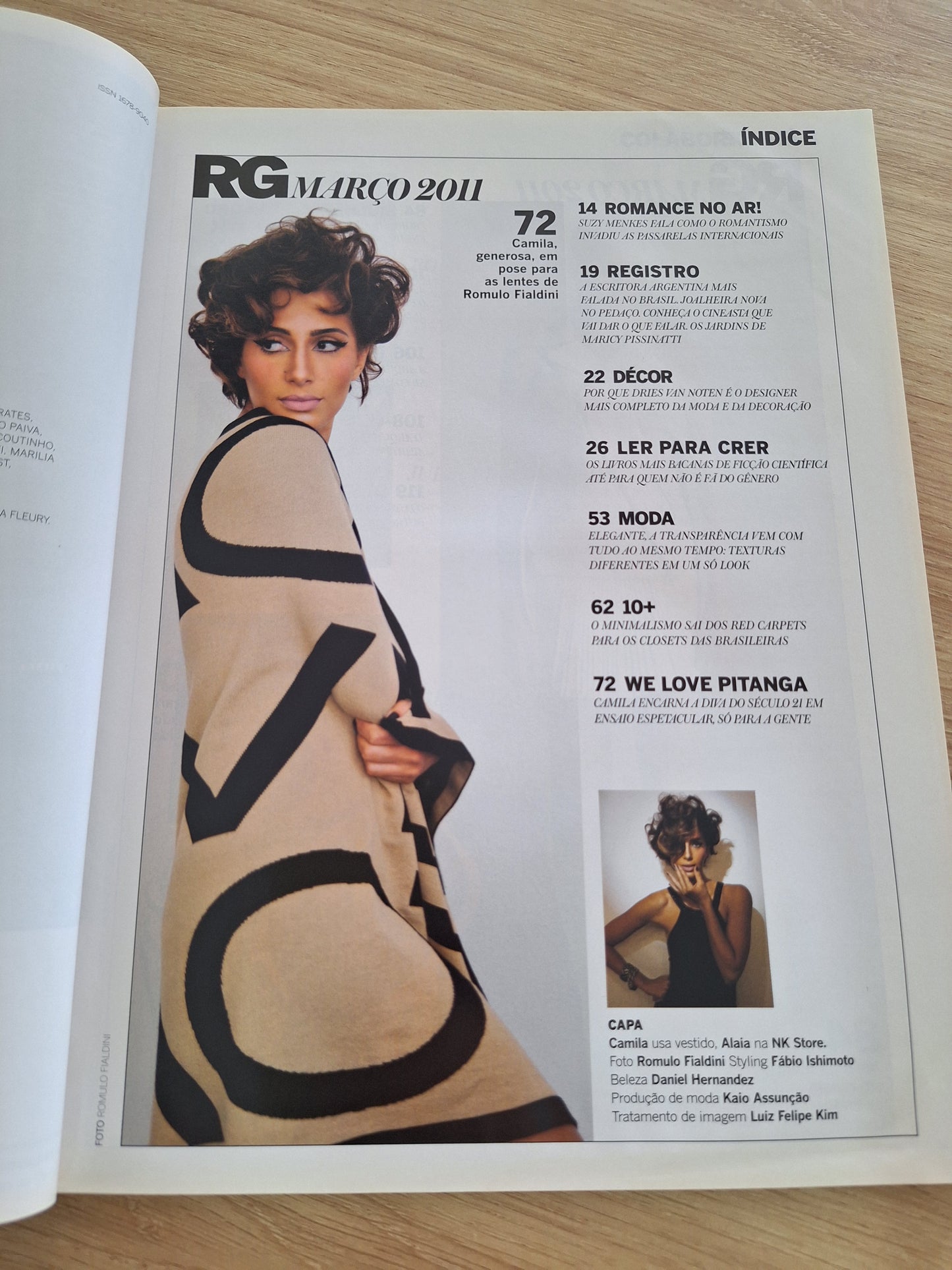Revista Vogue RG 103 (2011)