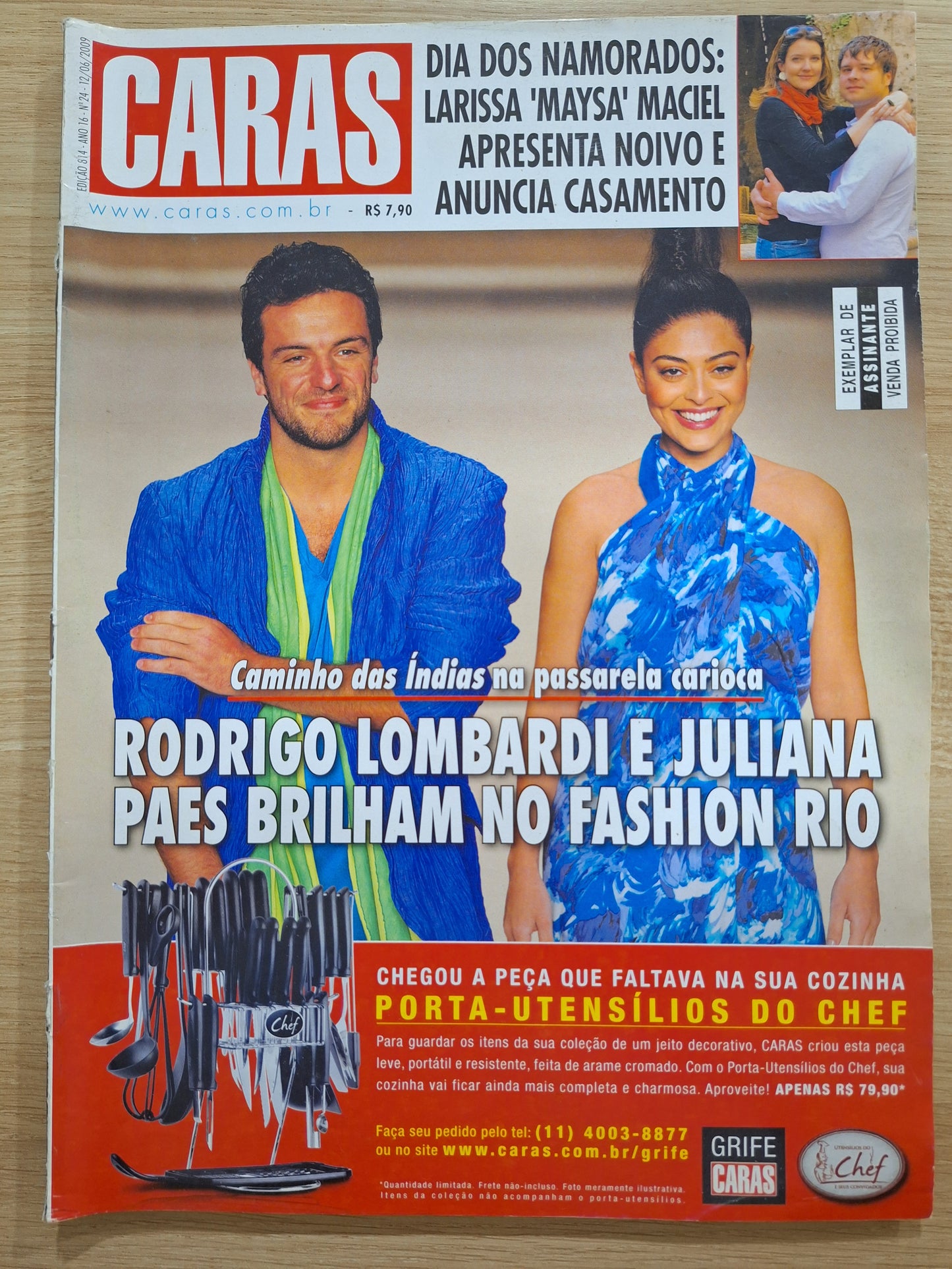 Revista Caras 814 (2009)