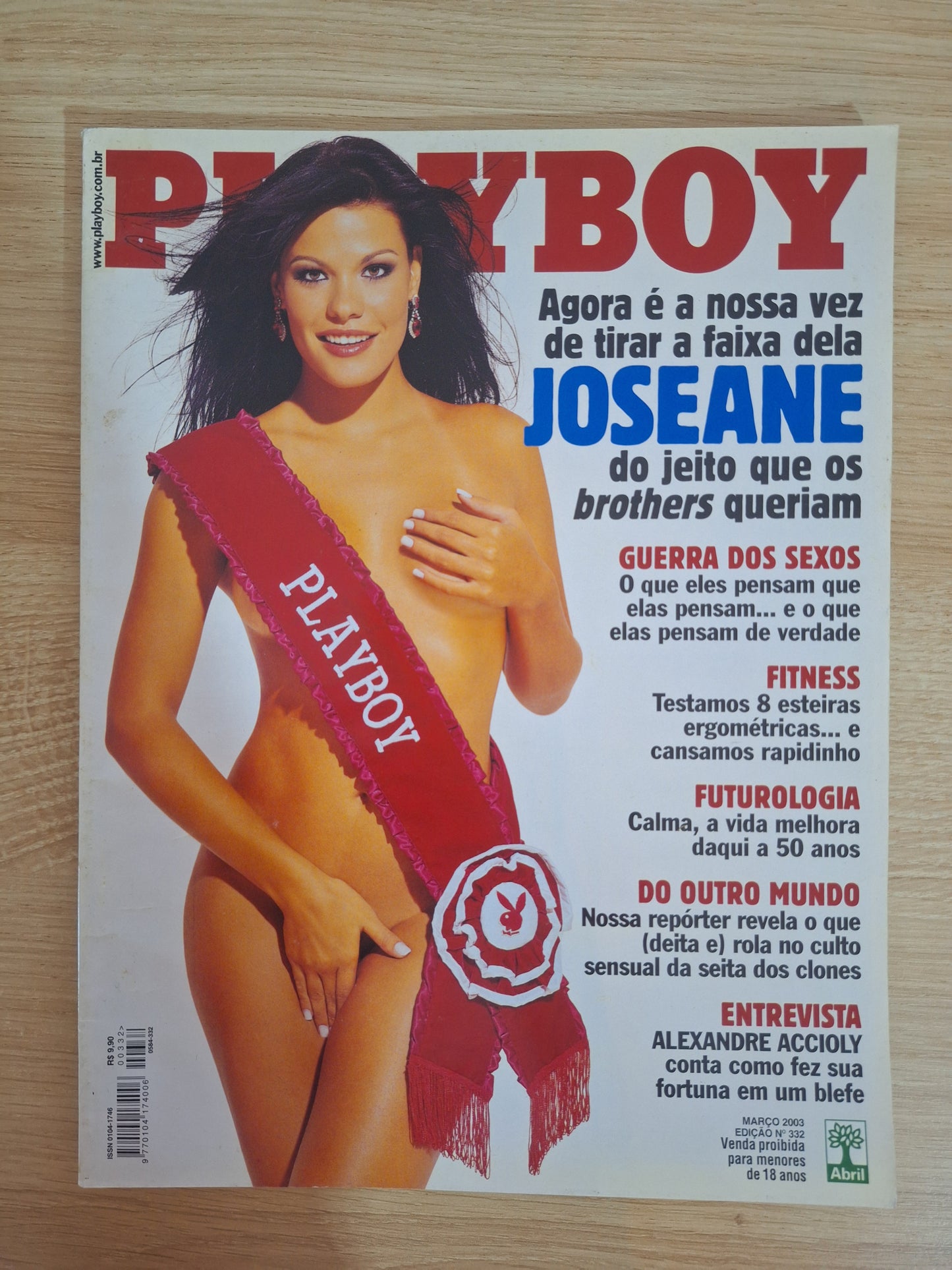 Revista Playboy 332 (2003)