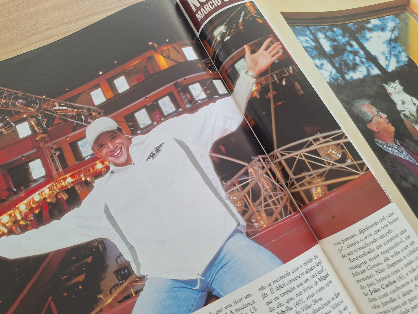 Revista Caras 248 (1998)